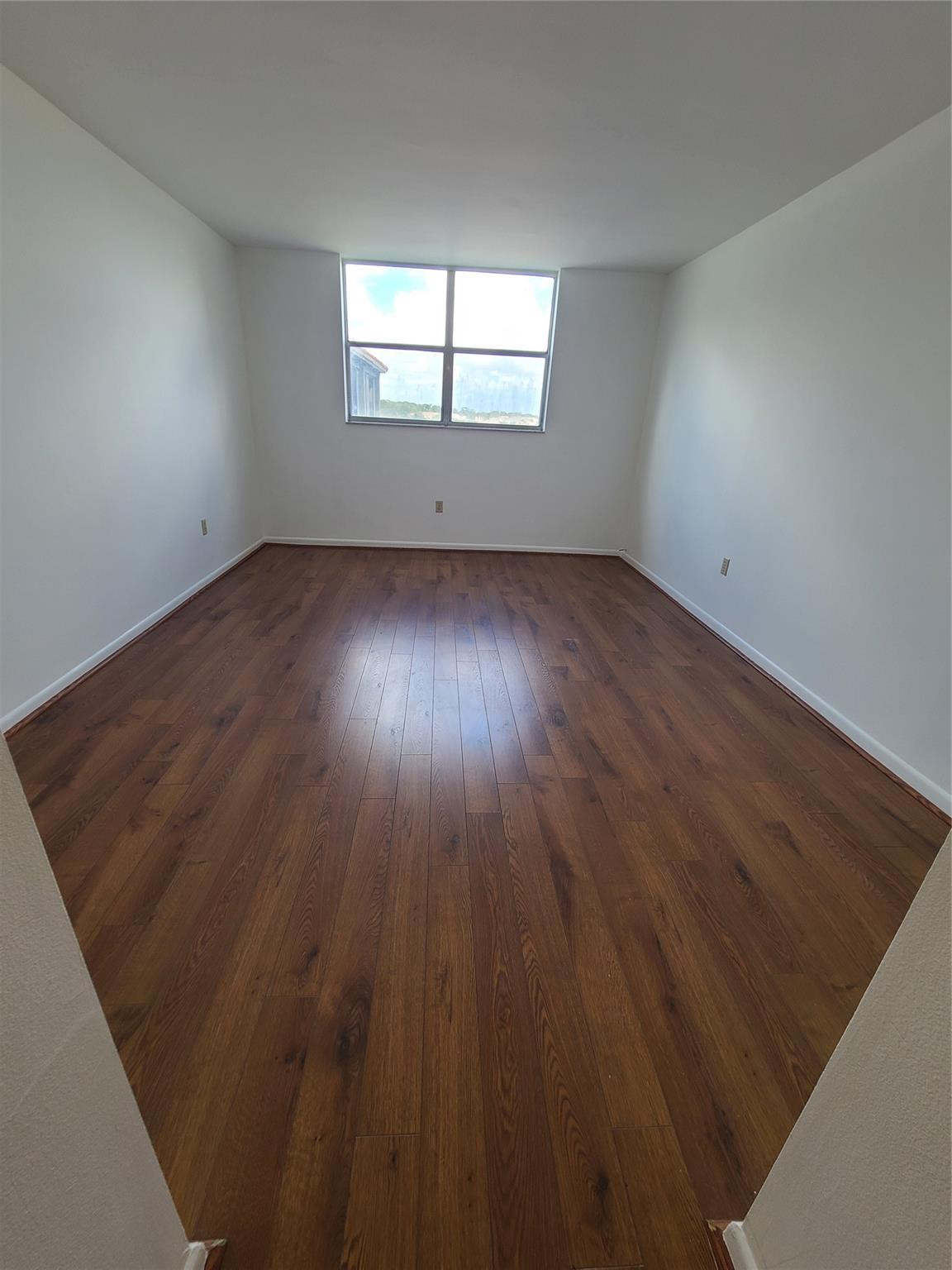 COURTYARDS OF BROWARD CONDO - Residential