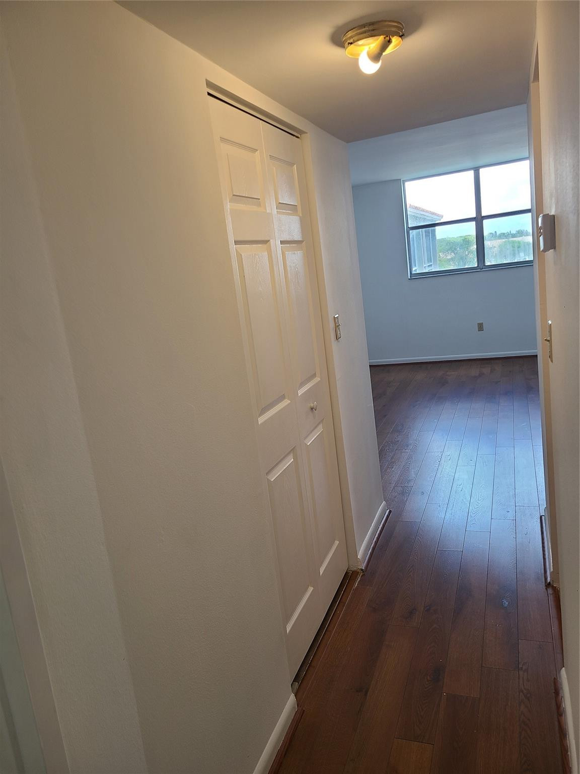 COURTYARDS OF BROWARD CONDO - Residential