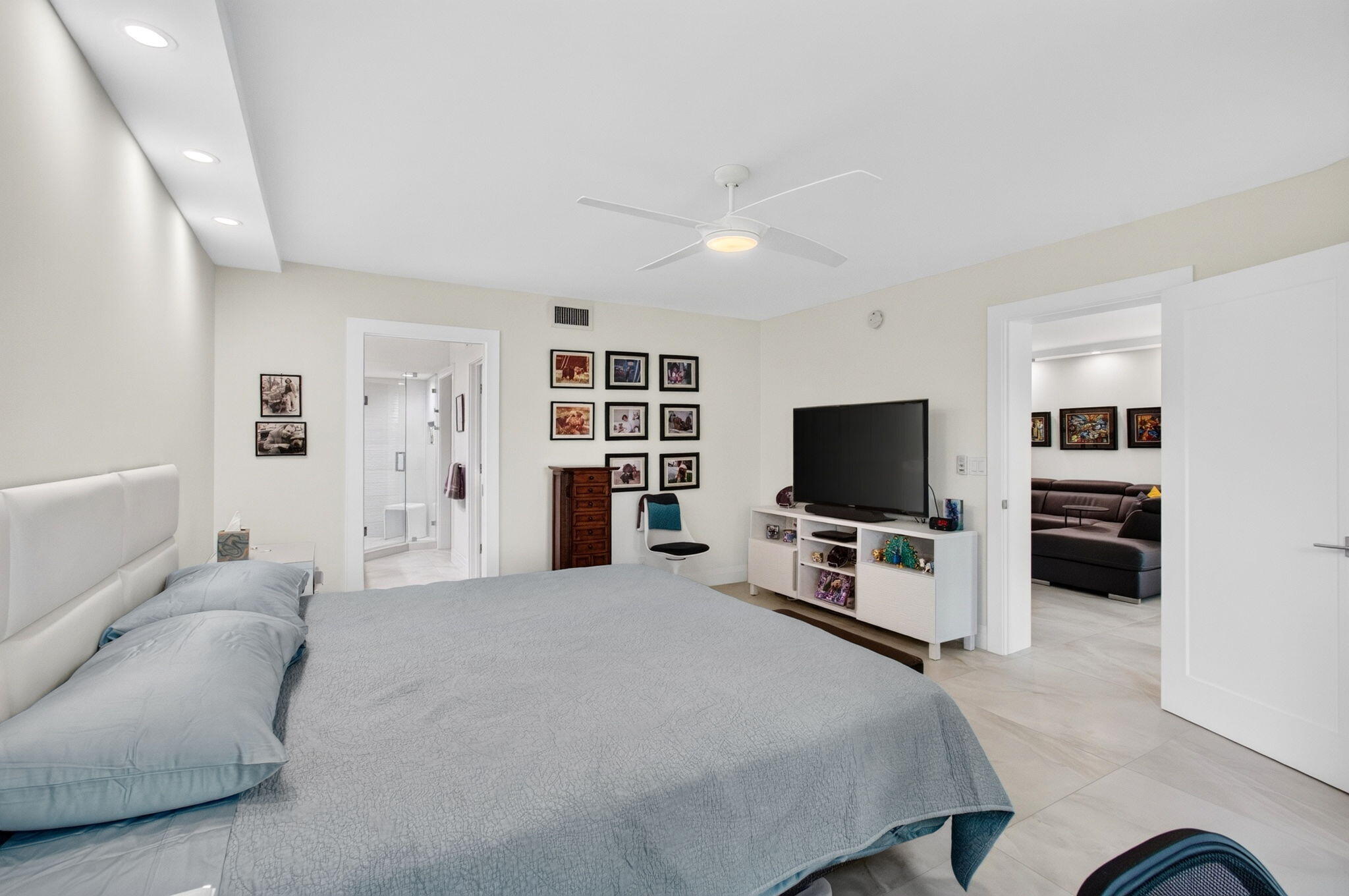 GLENEAGLES CONDO III - Residential