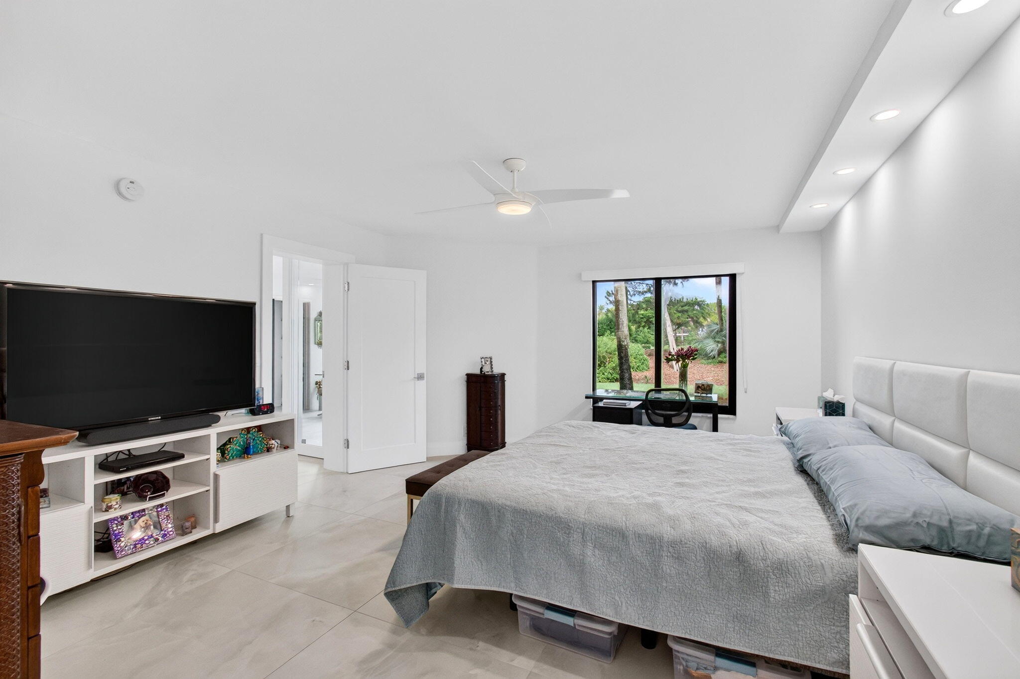 GLENEAGLES CONDO III - Residential