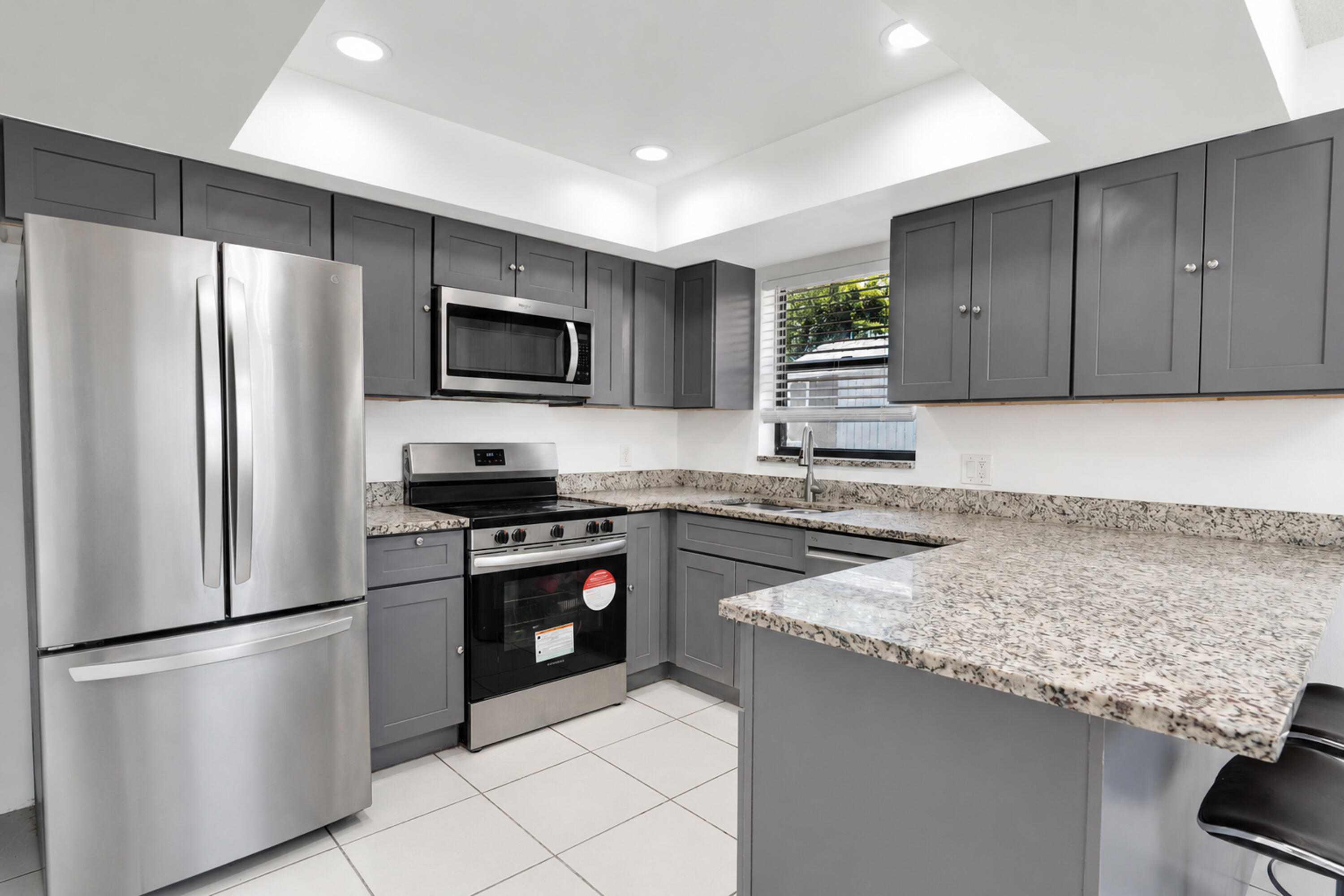 MIL-LAKE ESTATES 1 - Residential