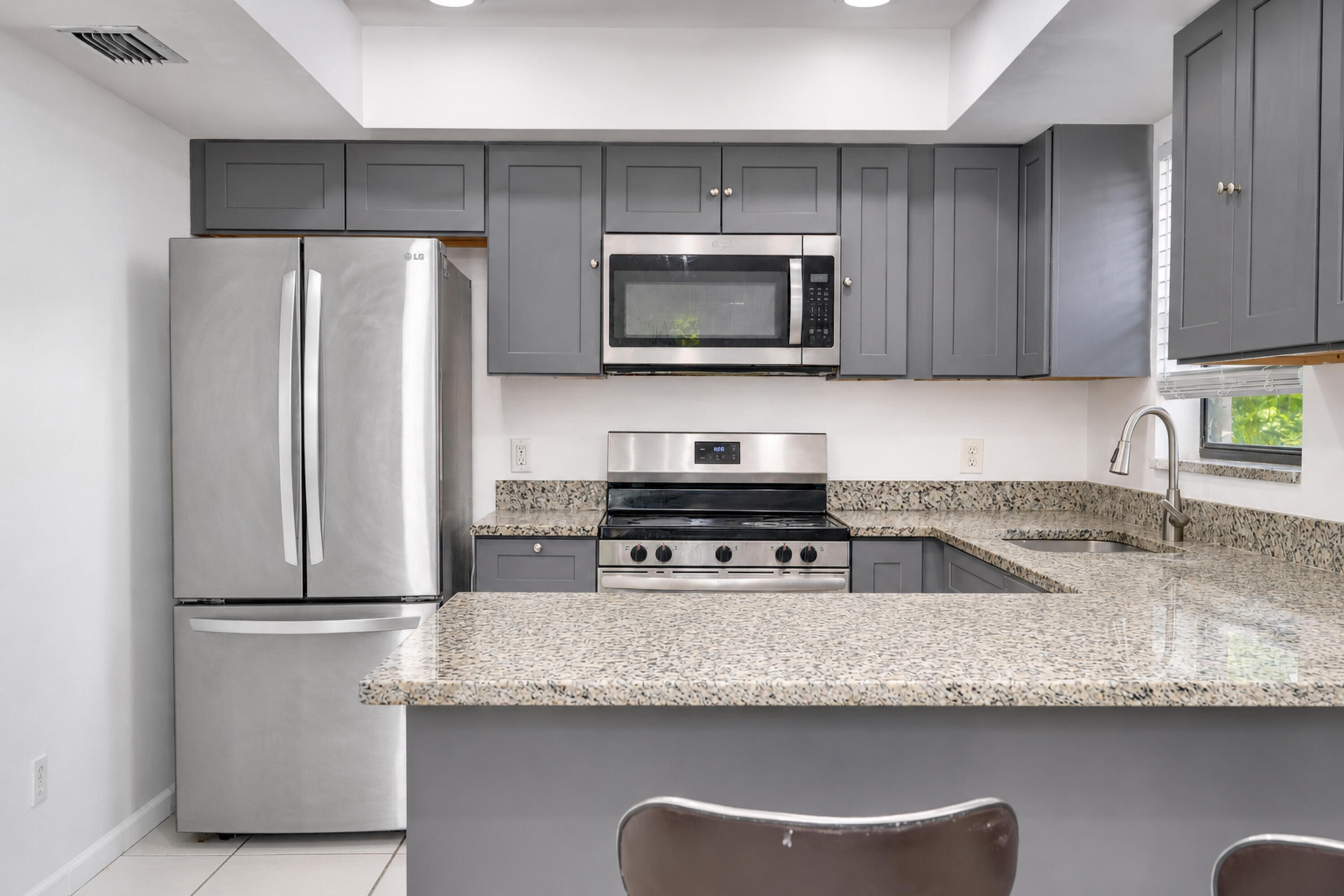MIL-LAKE ESTATES 1 - Residential