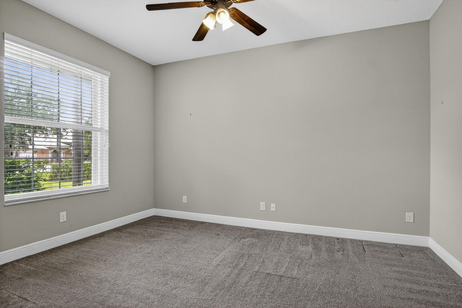 MONTE CARLO COUNTRY CLUB UNIT 2 - Residential