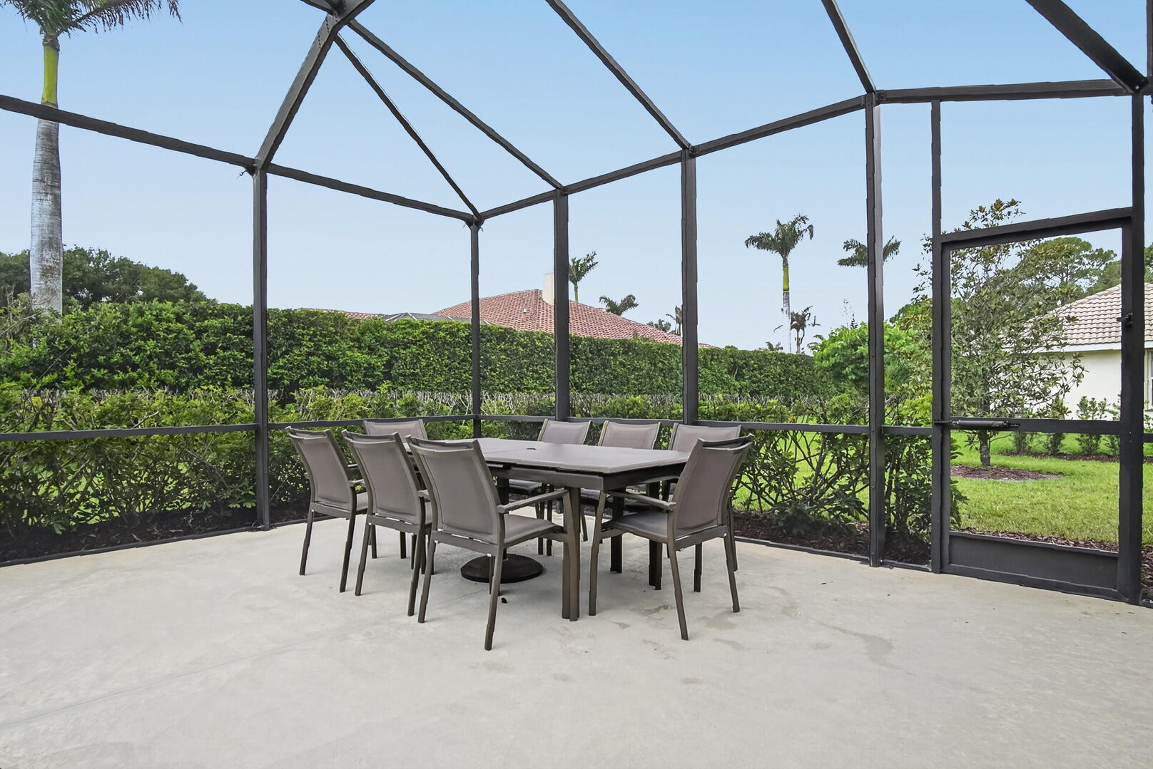MONTE CARLO COUNTRY CLUB UNIT 2 - Residential