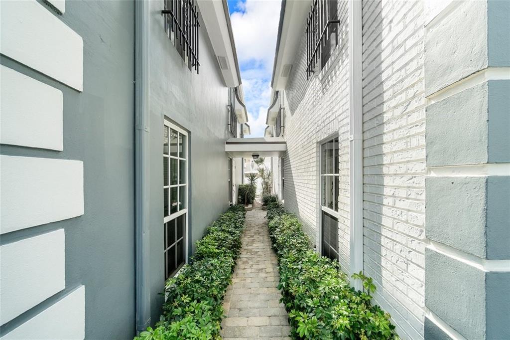 Hillsboro Beach & Yacht - Residential