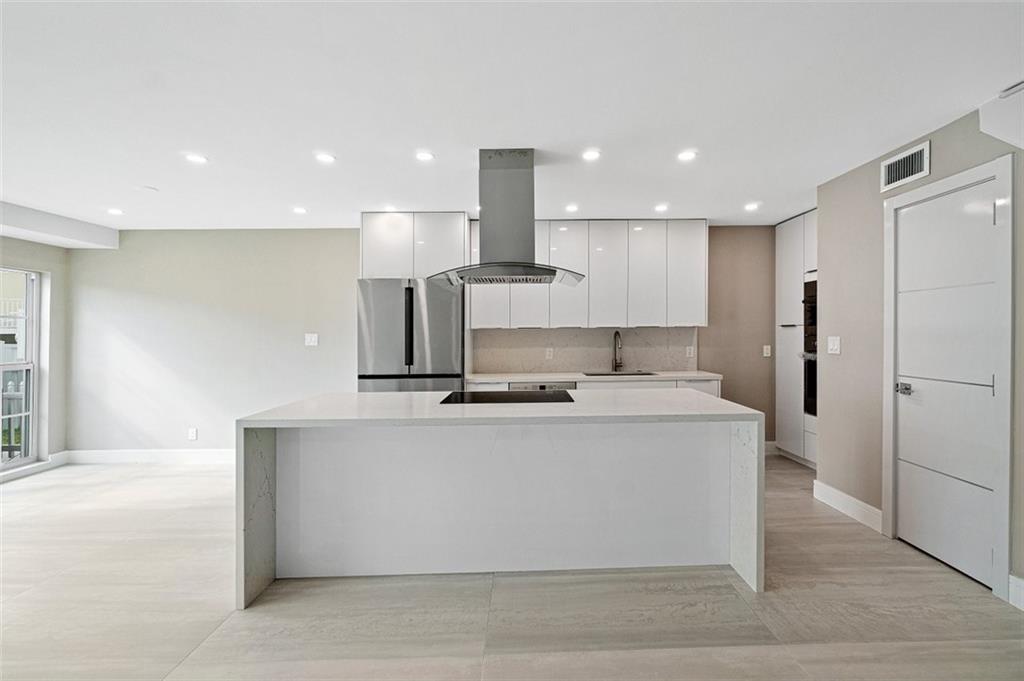 Hillsboro Beach & Yacht - Residential