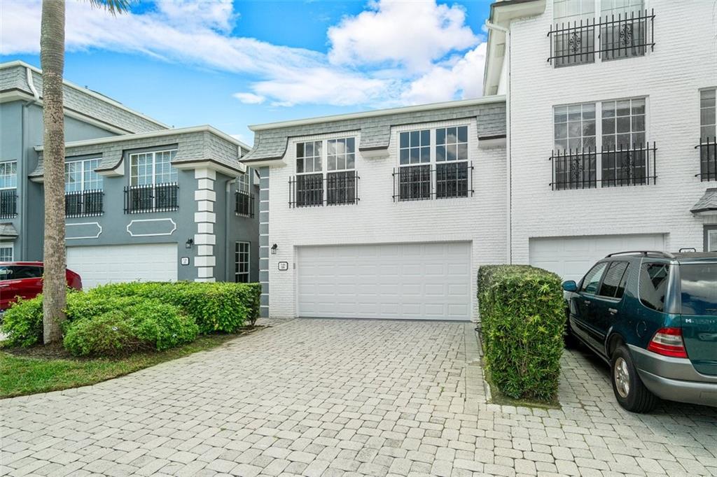 Hillsboro Beach & Yacht - Residential