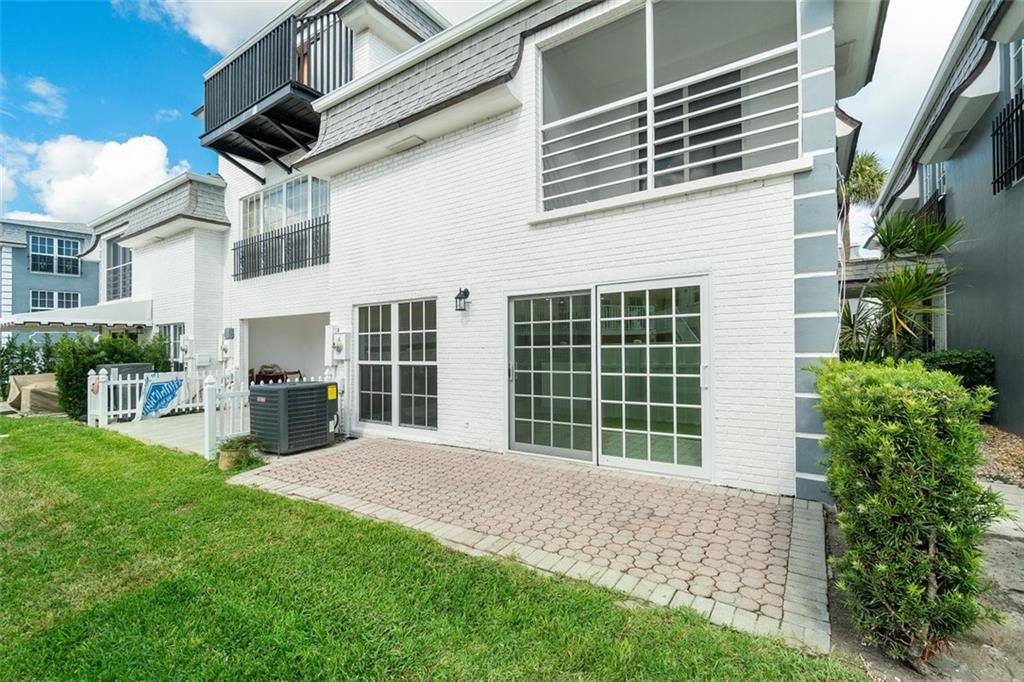 Hillsboro Beach & Yacht - Residential