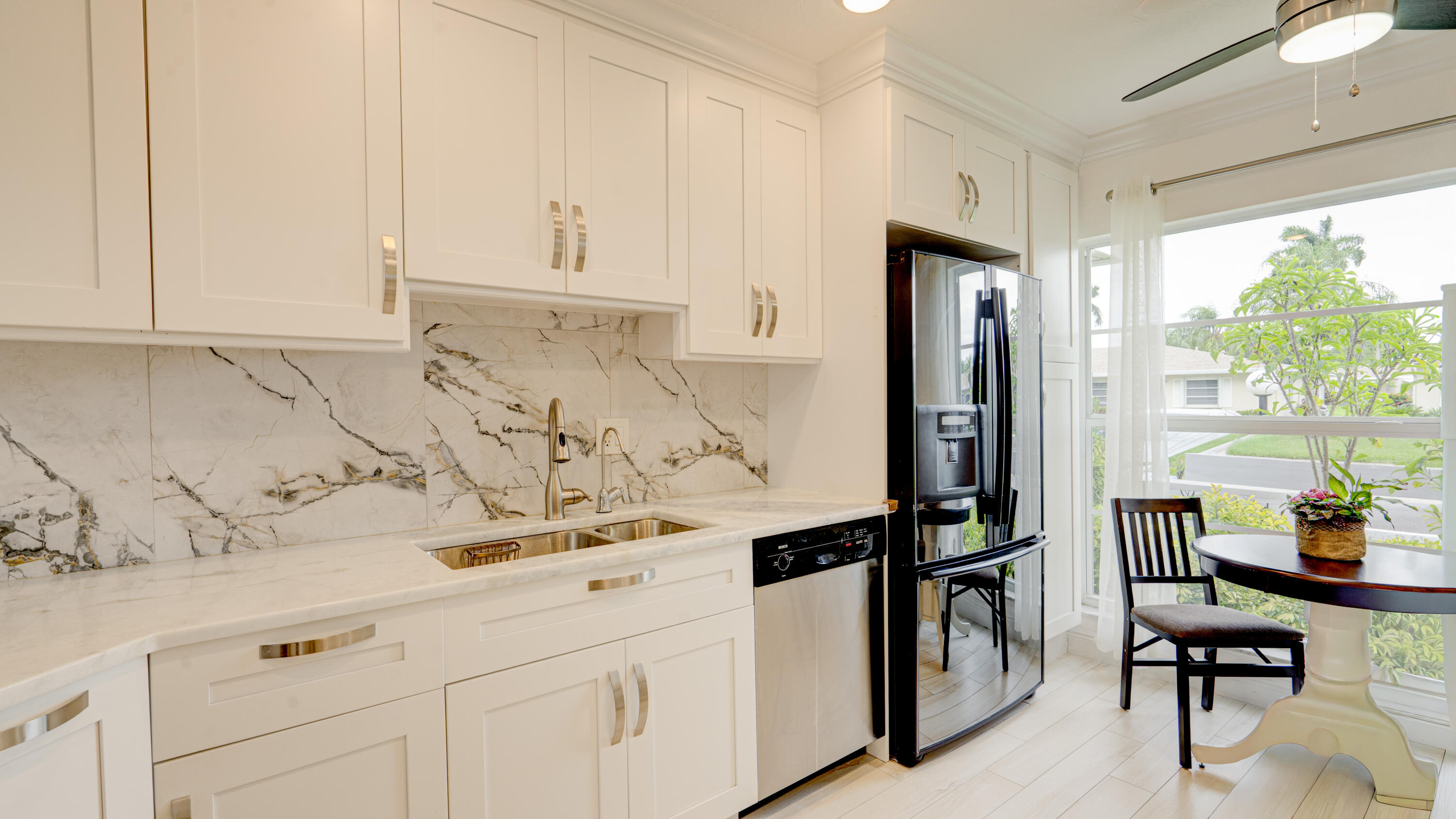 BOCA LAKES CONDO - Residential