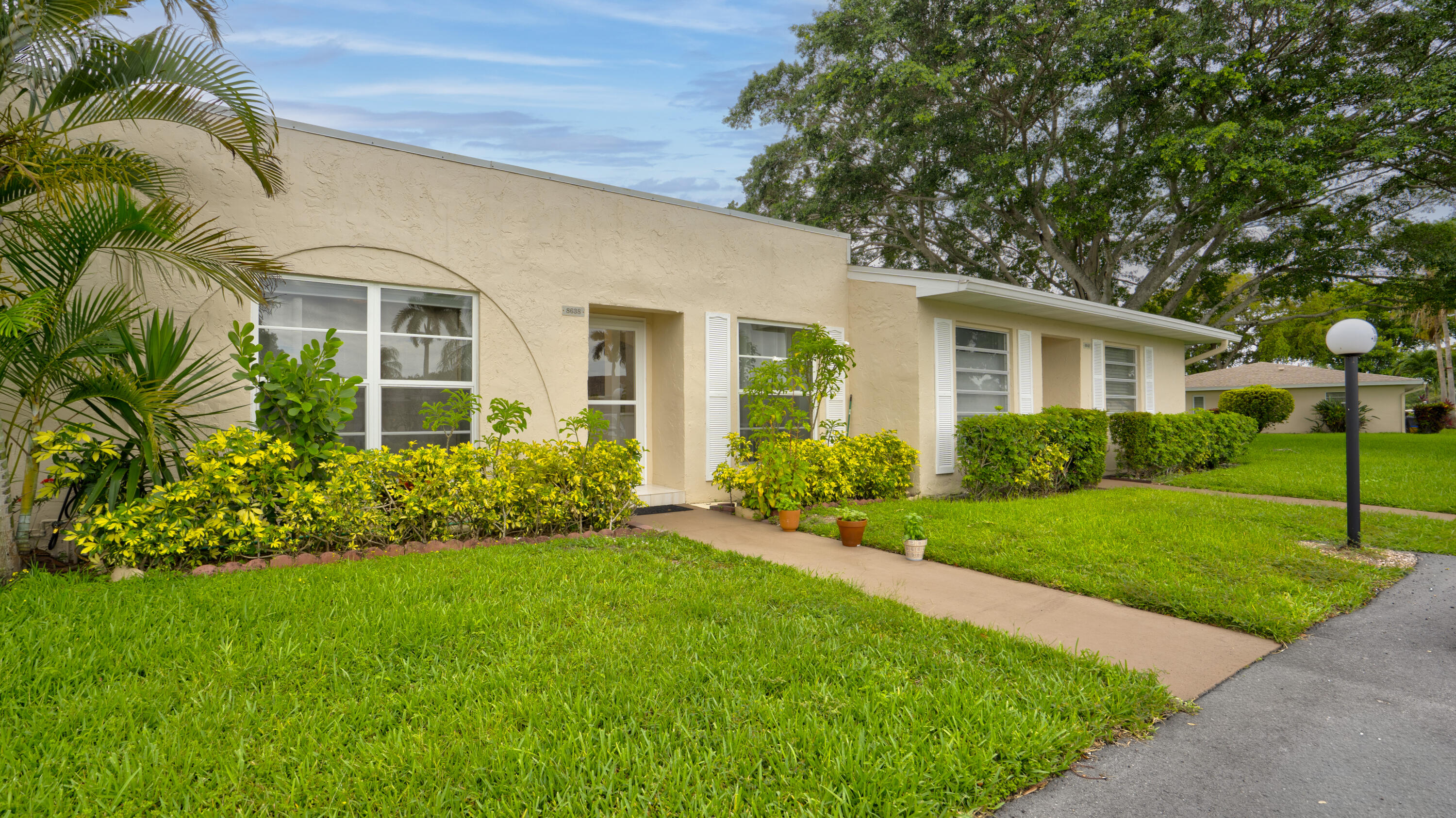 BOCA LAKES CONDO - Residential