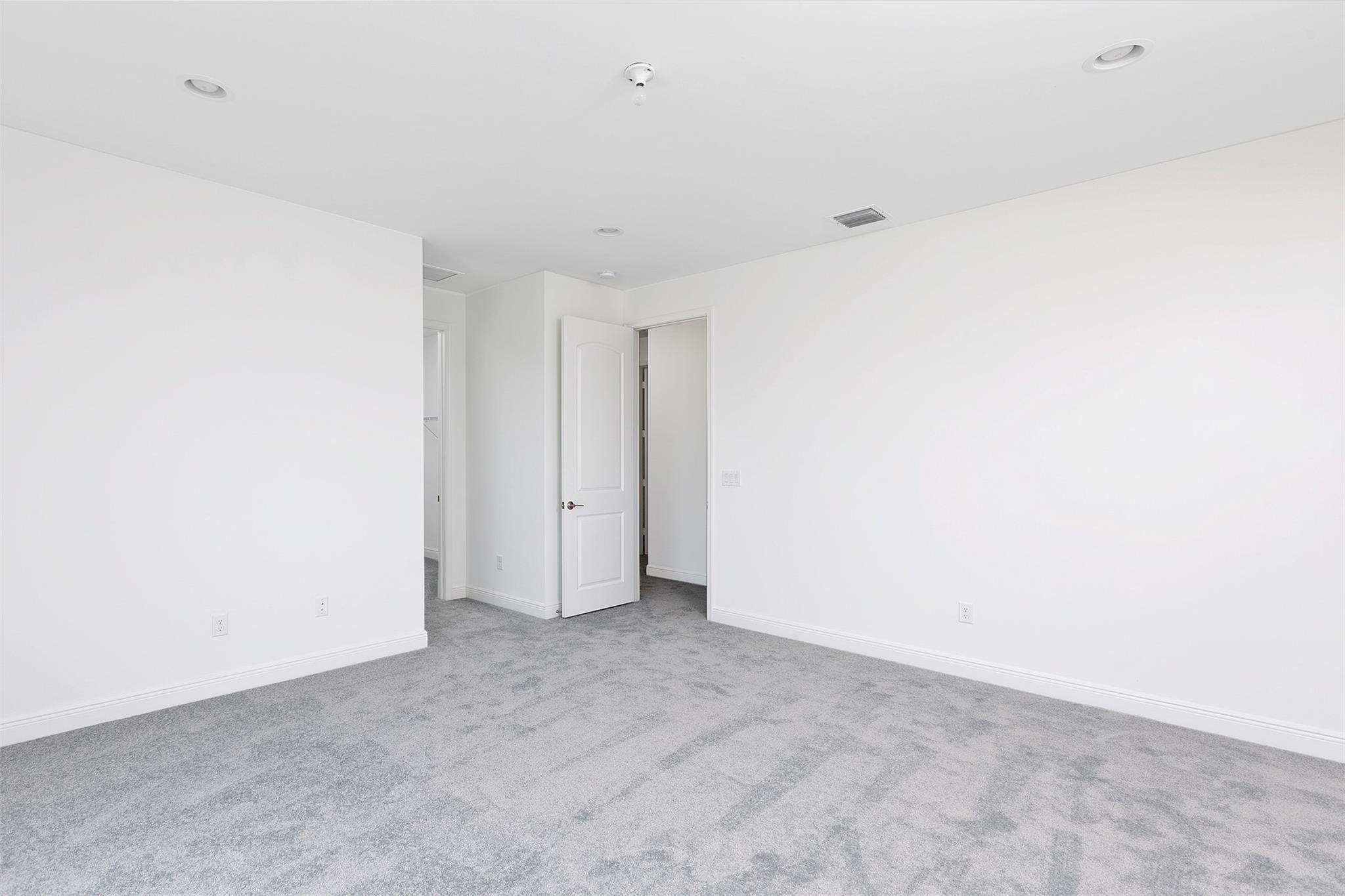 FIRST BAPTIST CHURCH AT - Residential Lease