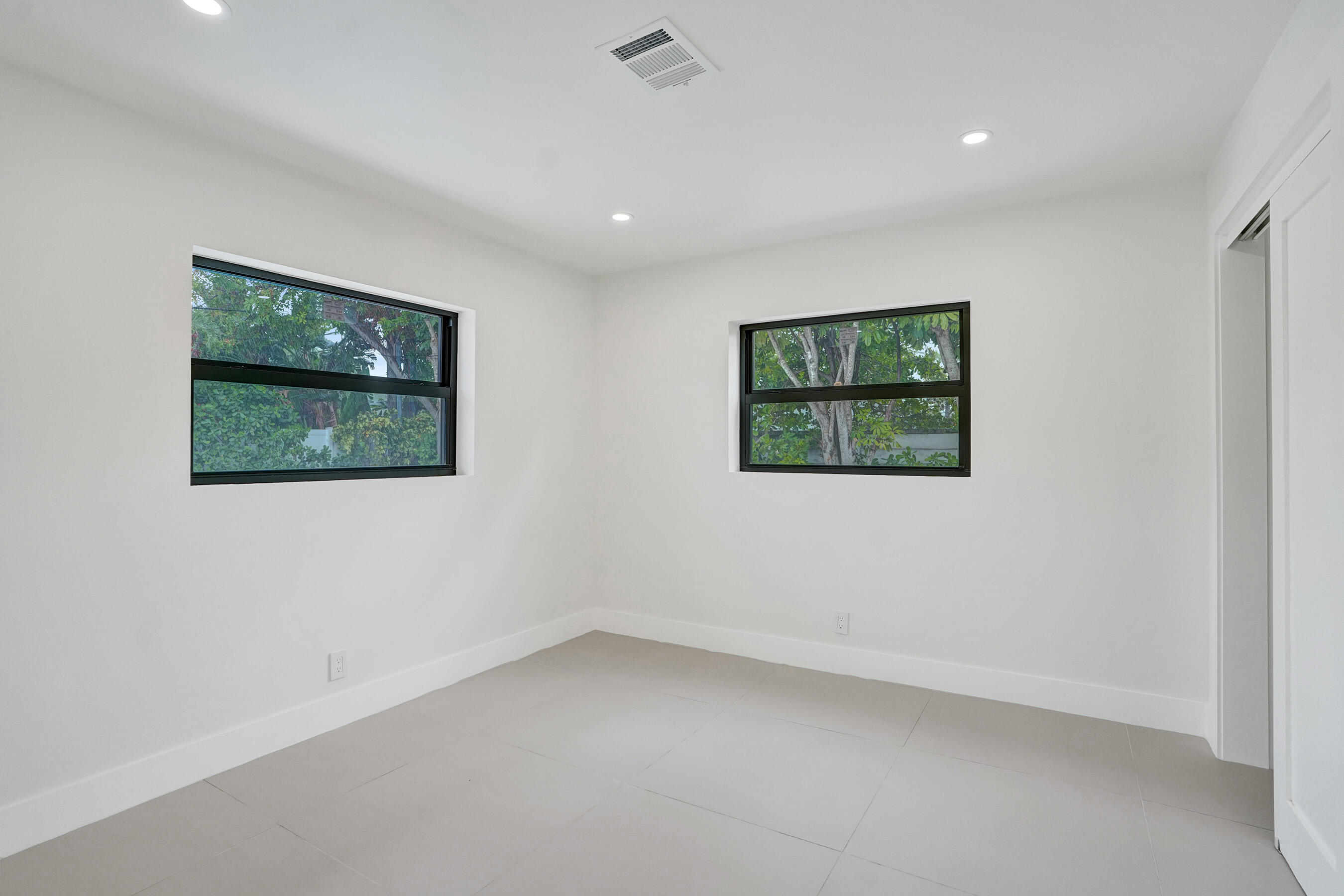 GOLF ESTATES - Residential