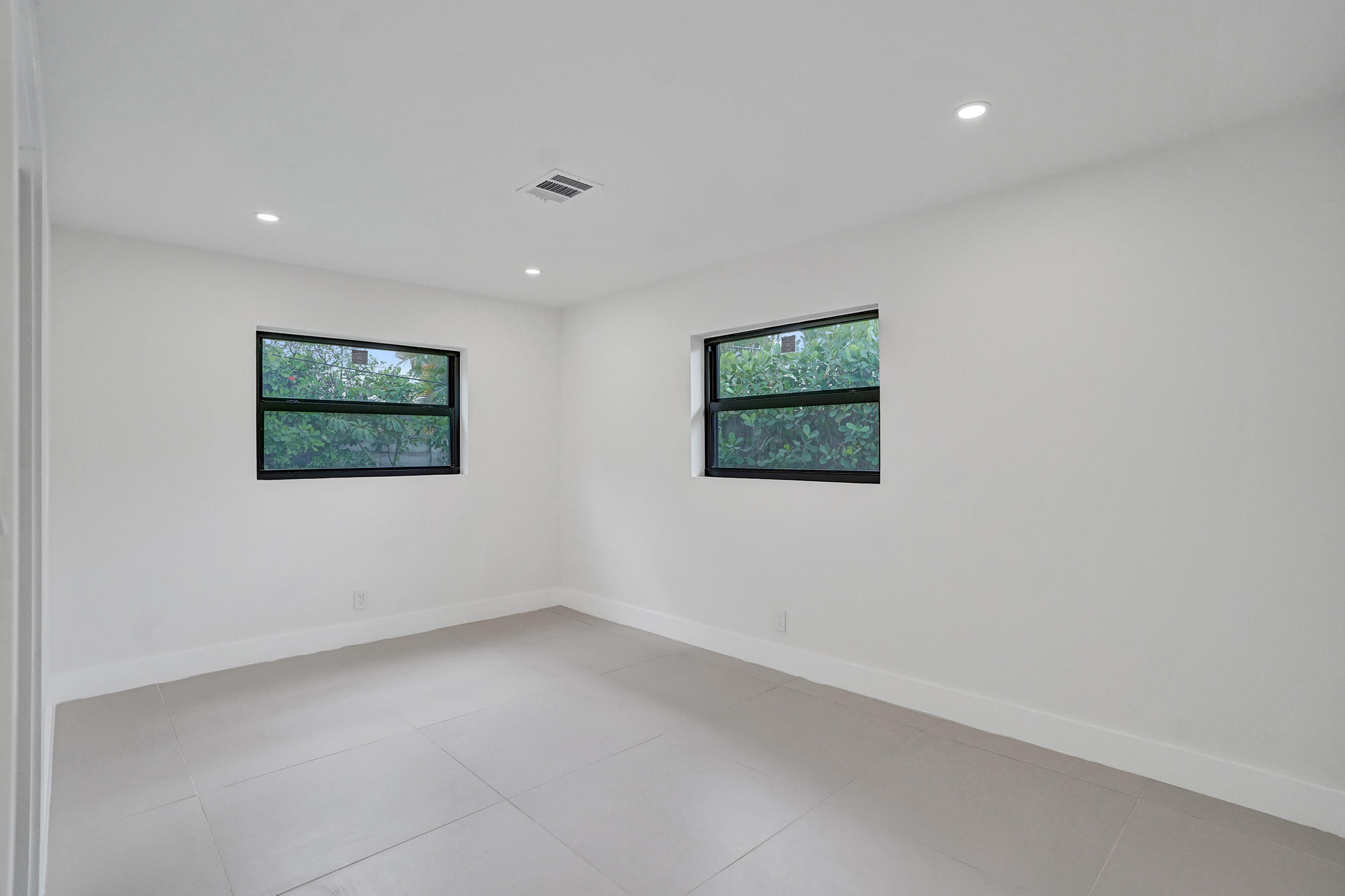 GOLF ESTATES - Residential