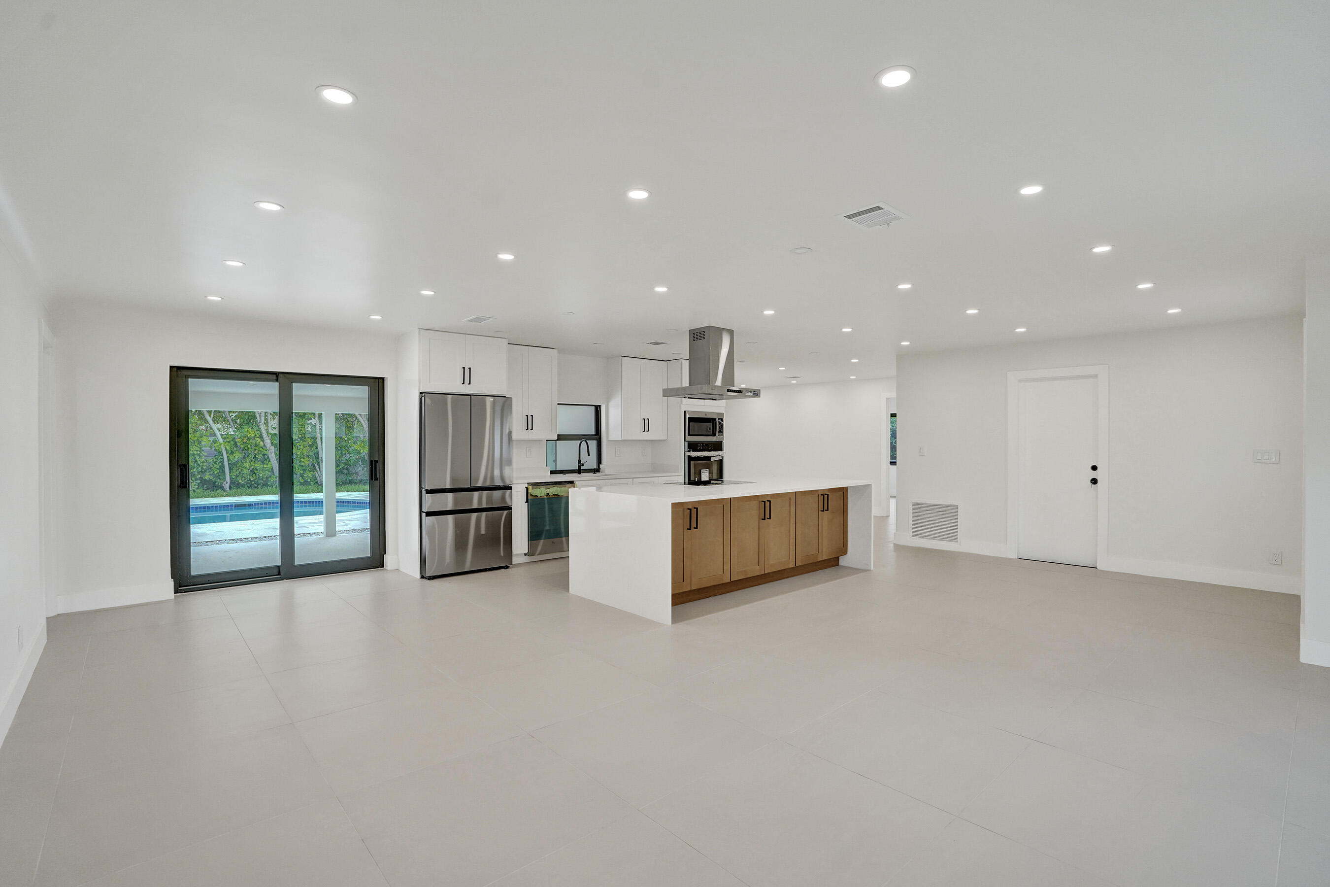 GOLF ESTATES - Residential