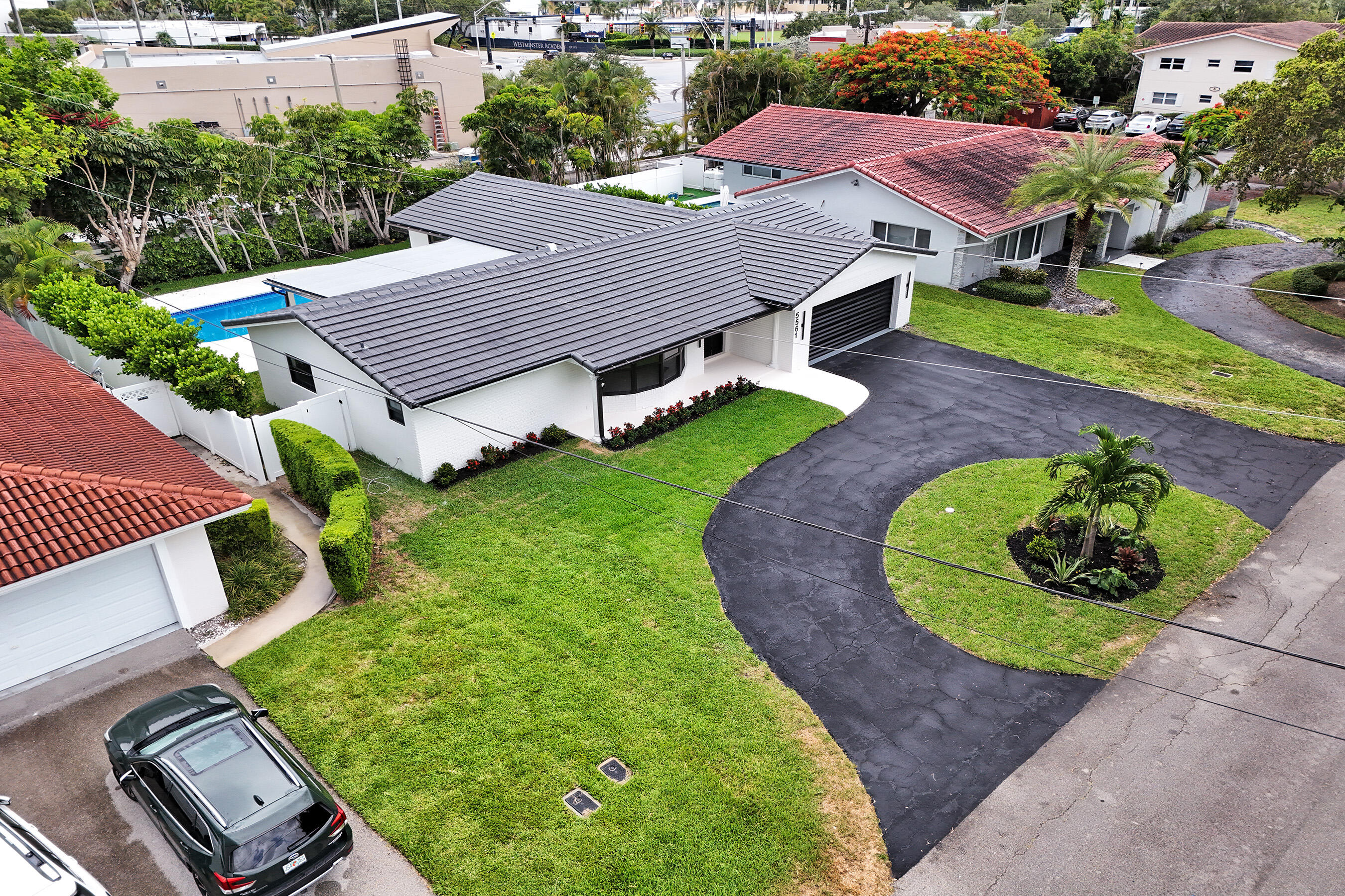 GOLF ESTATES - Residential