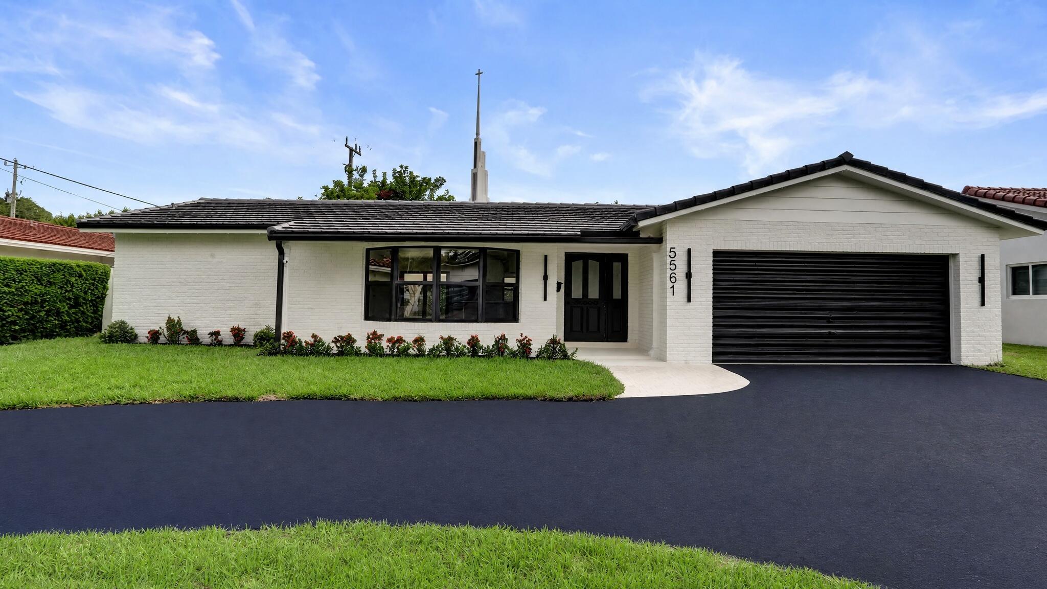 GOLF ESTATES - Residential
