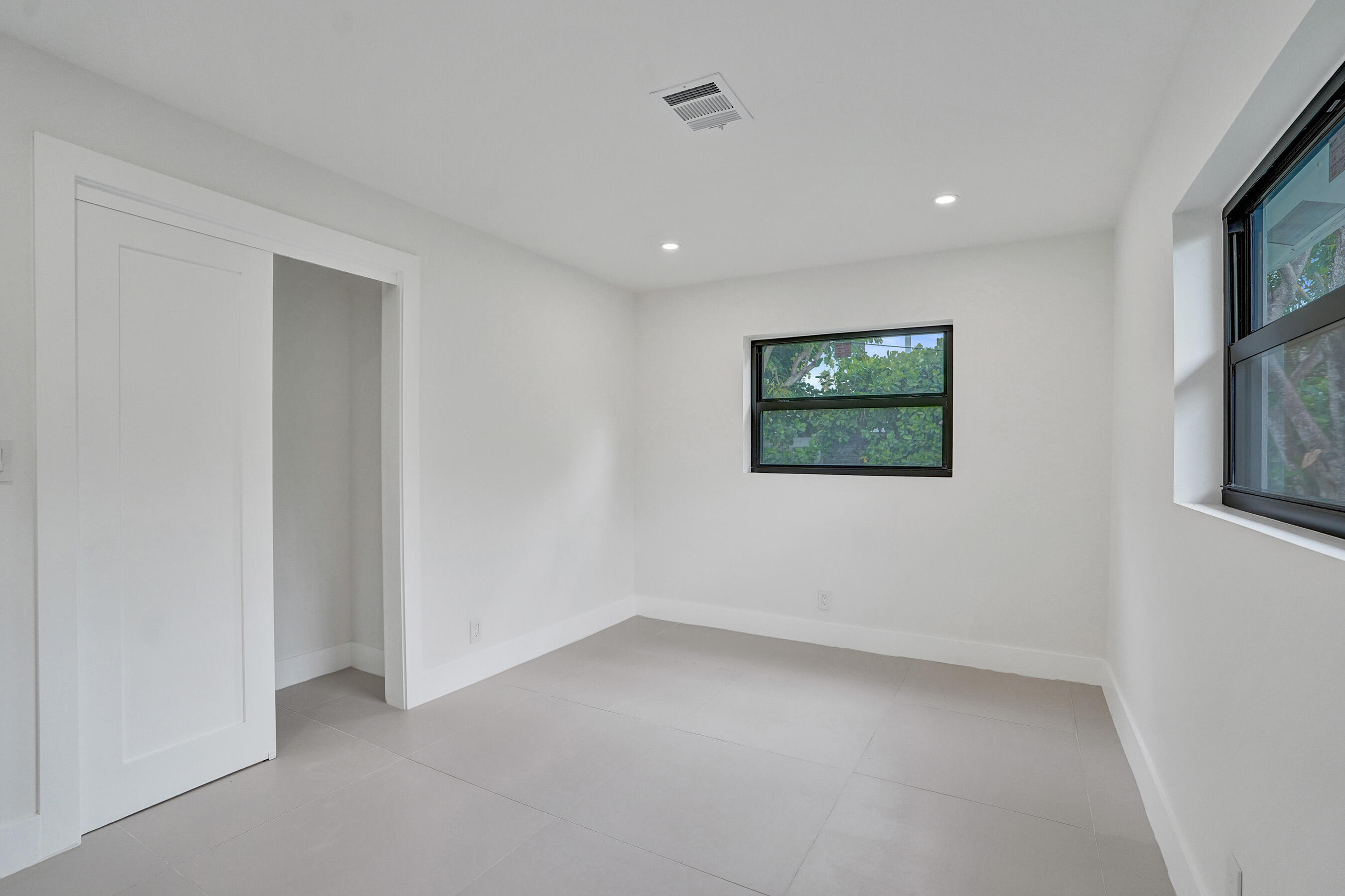 GOLF ESTATES - Residential