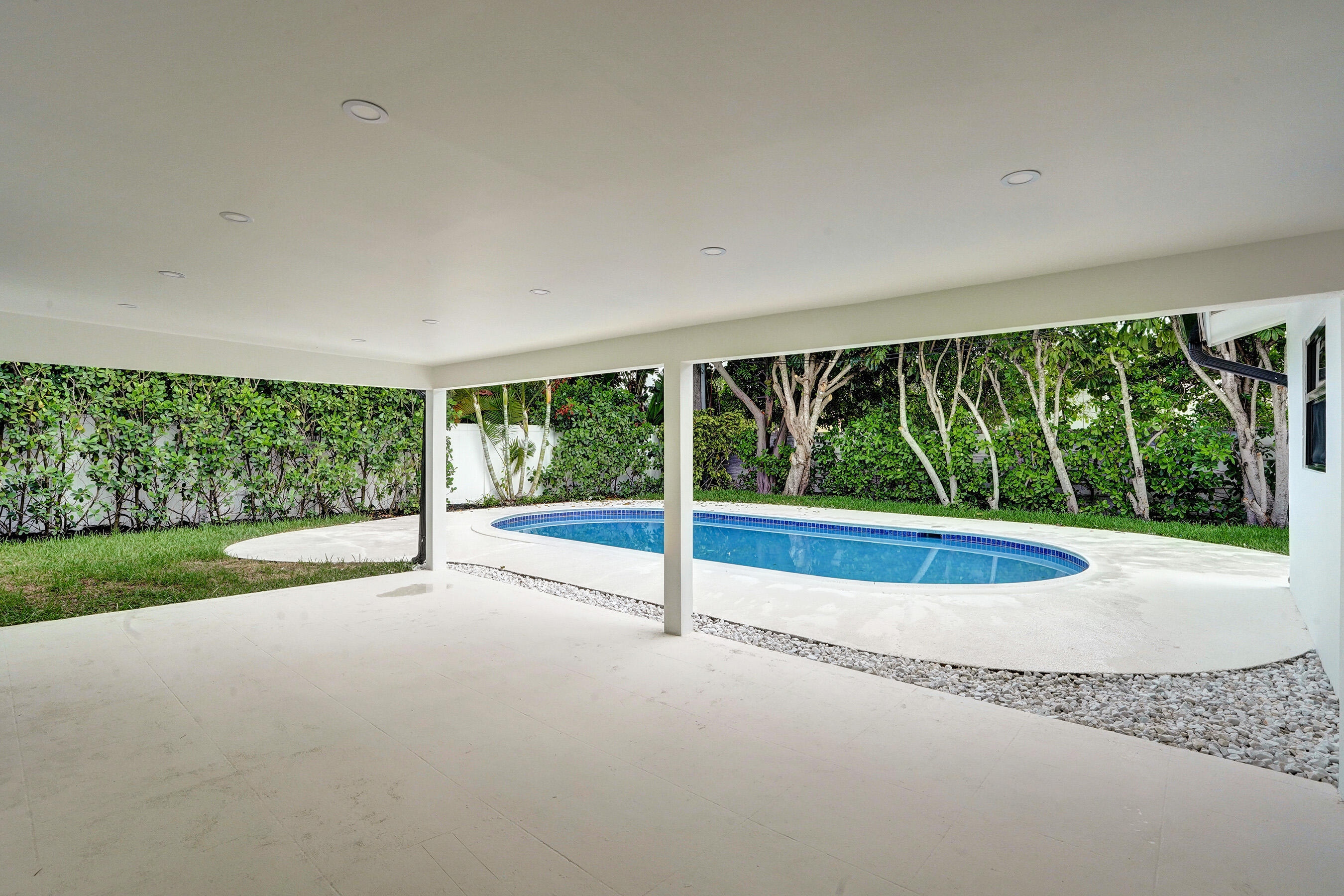 GOLF ESTATES - Residential