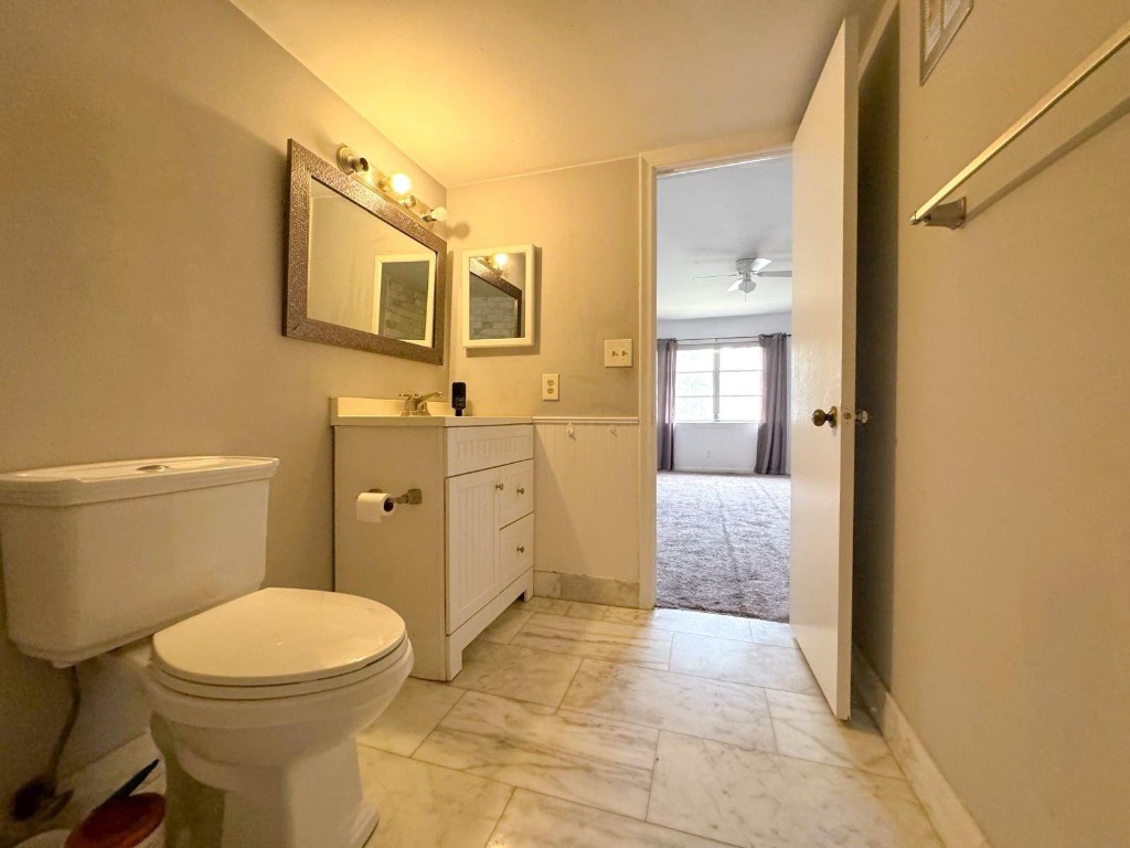 MANOR GROVE VILLAGE ONE I - Residential