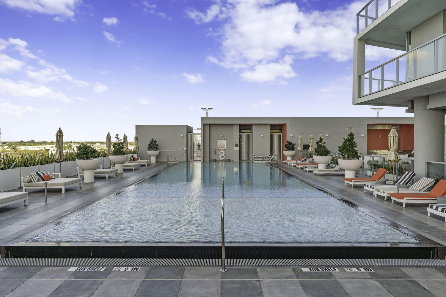 METROPICA NORTH TOWER ONE - Residential