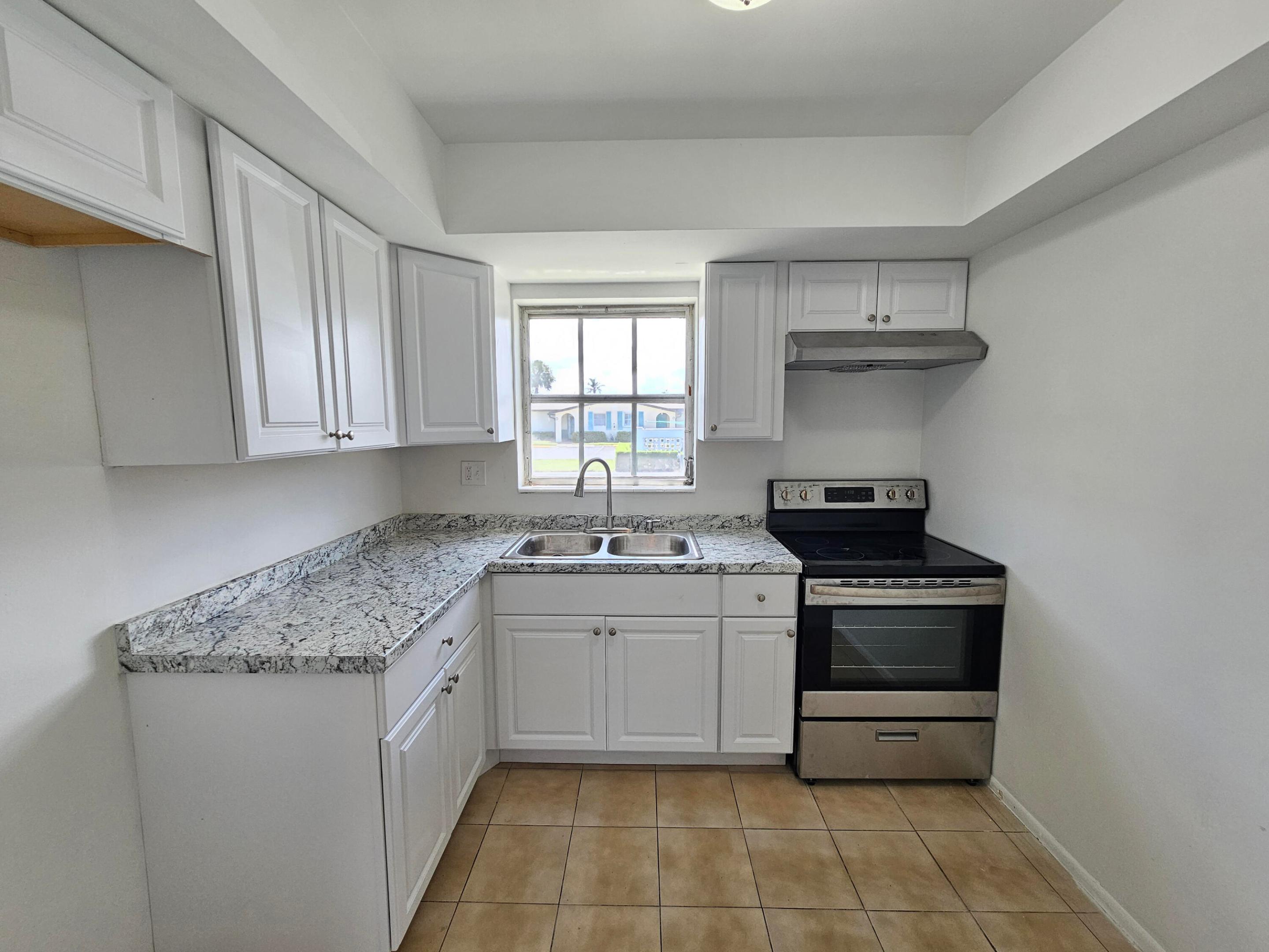 Cresthaven Ashley - Residential