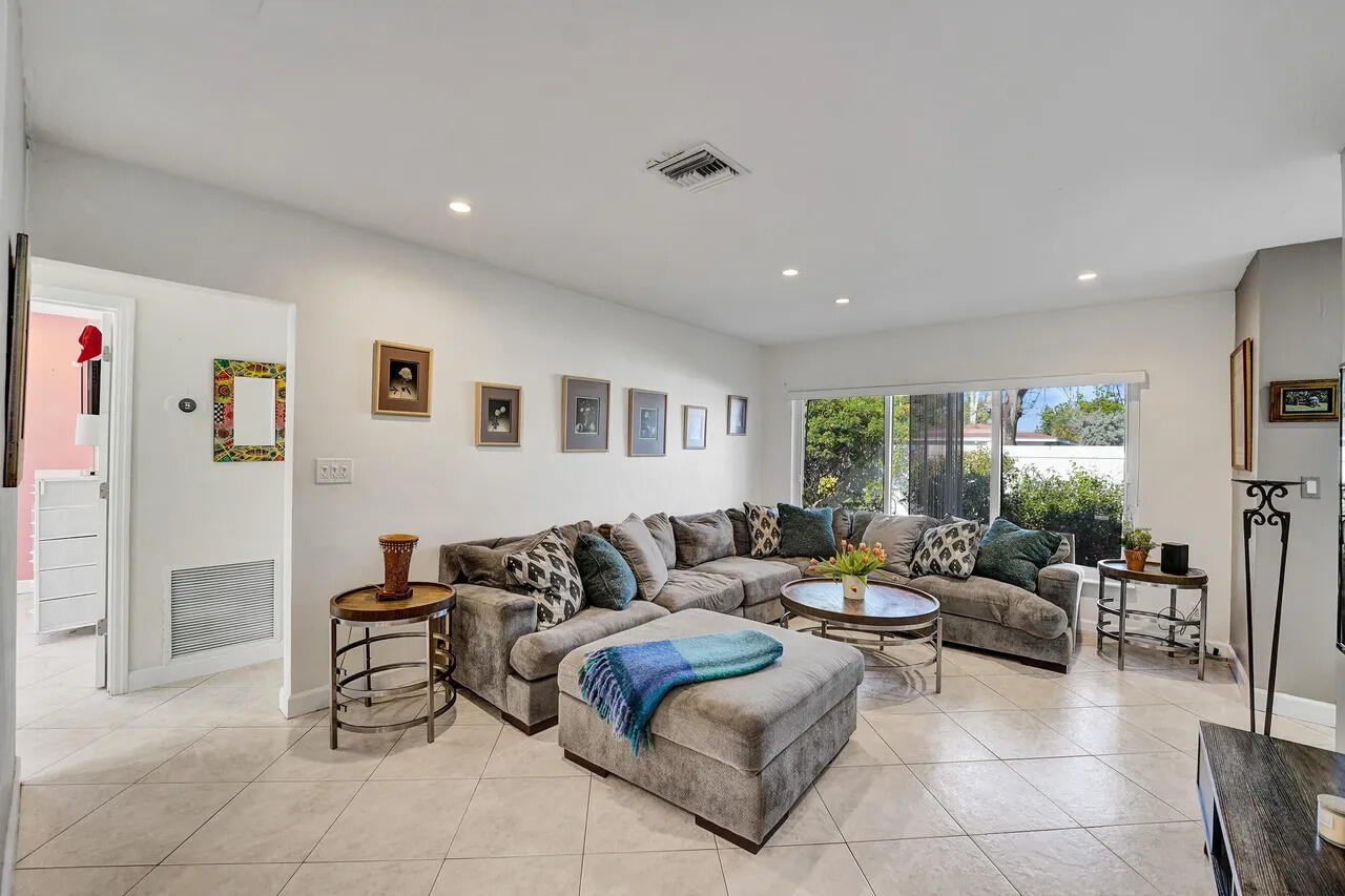 PROGRESSO - Residential Lease