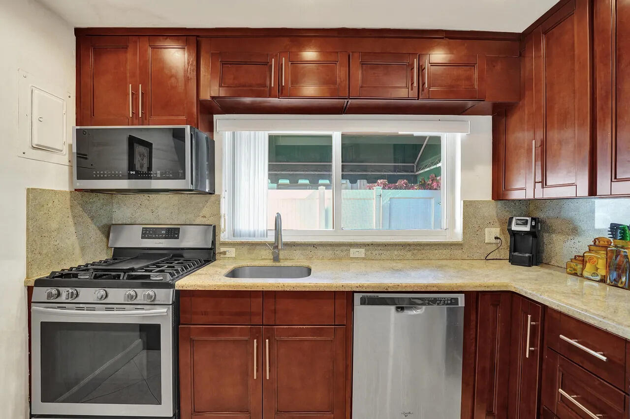 PROGRESSO - Residential Lease