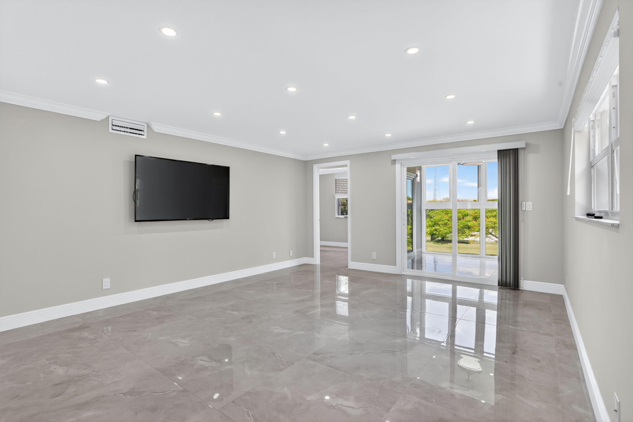 ABACO VILLAGE B CONDO - Residential