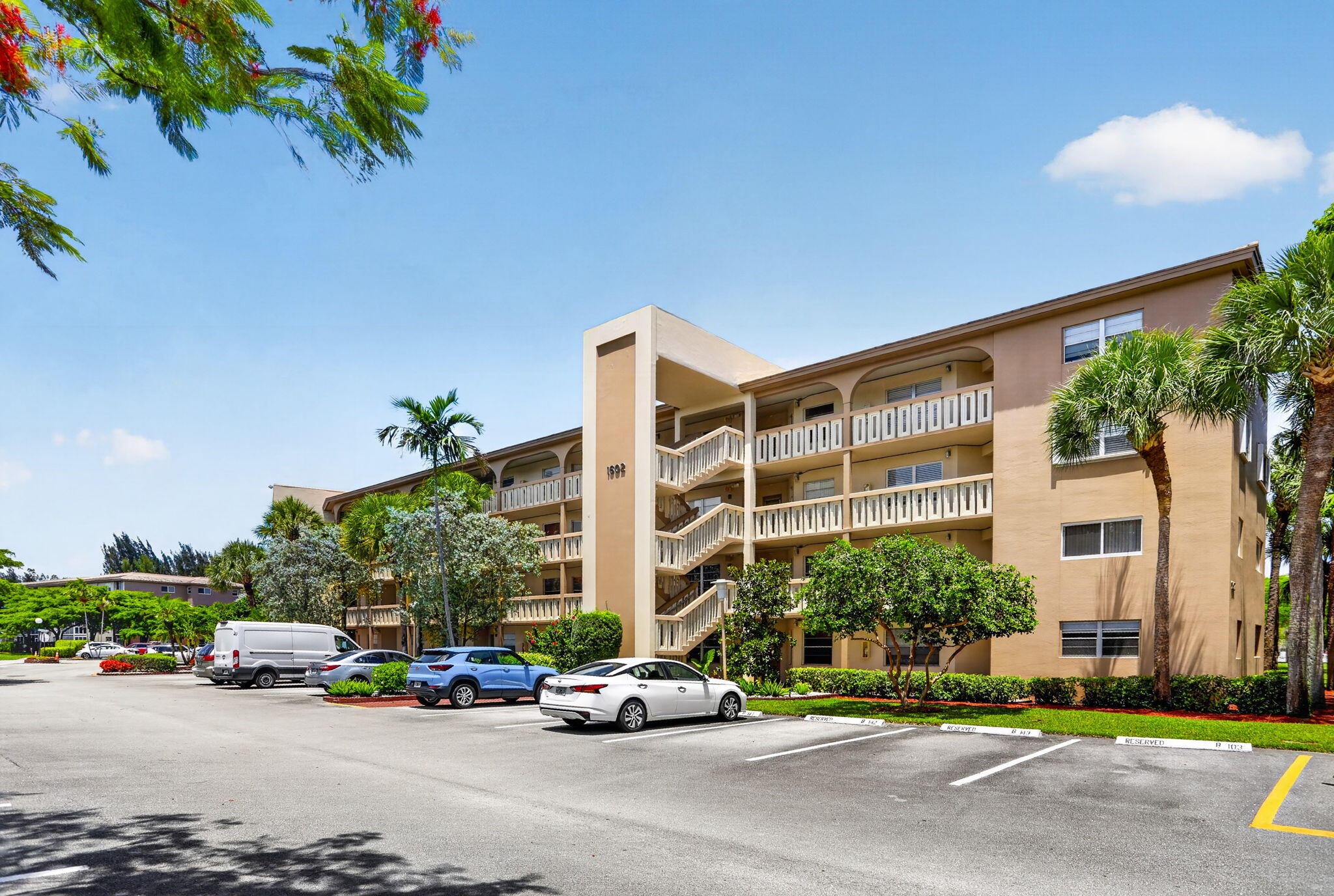 ABACO VILLAGE B CONDO - Residential