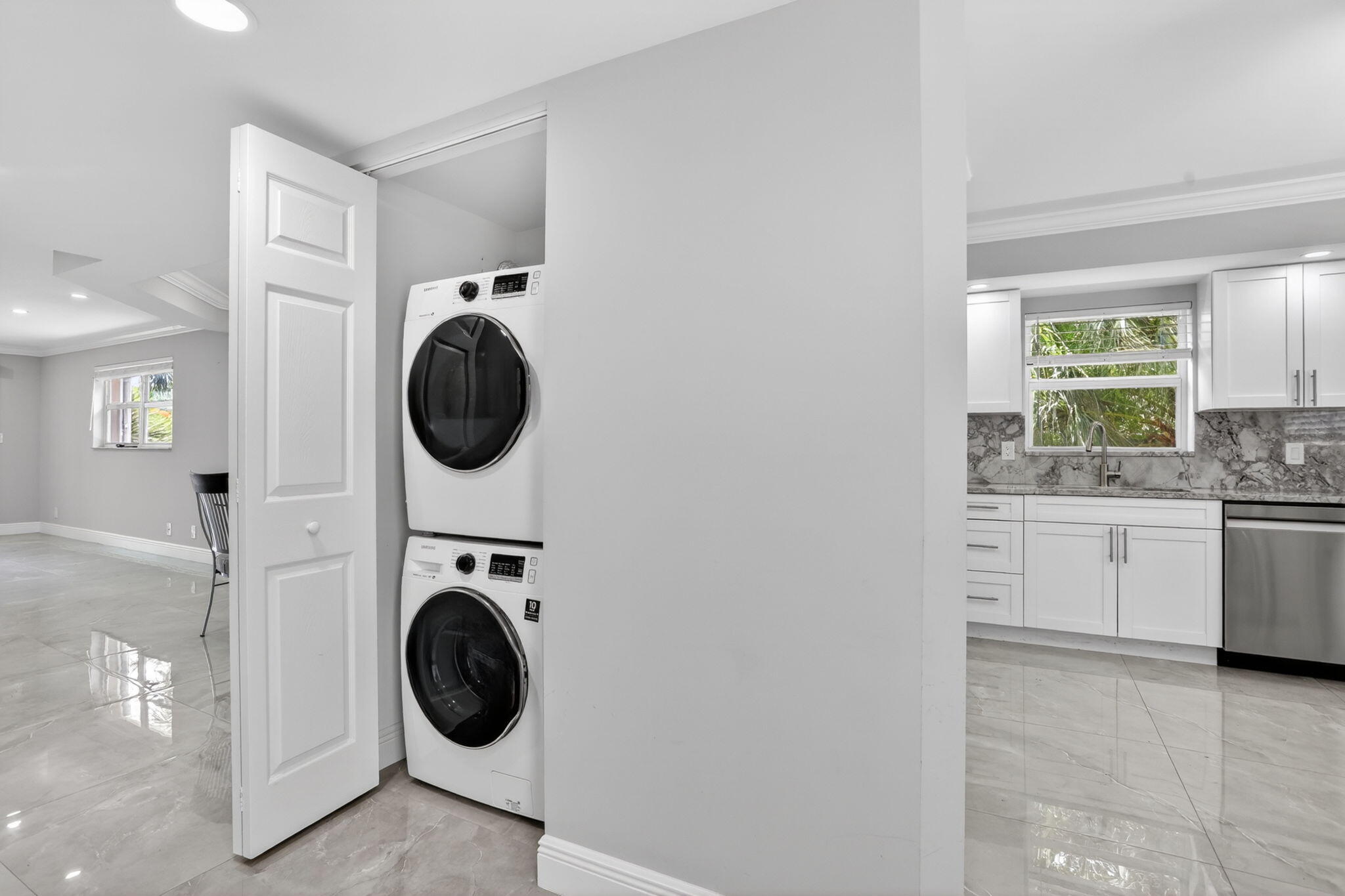 ABACO VILLAGE B CONDO - Residential