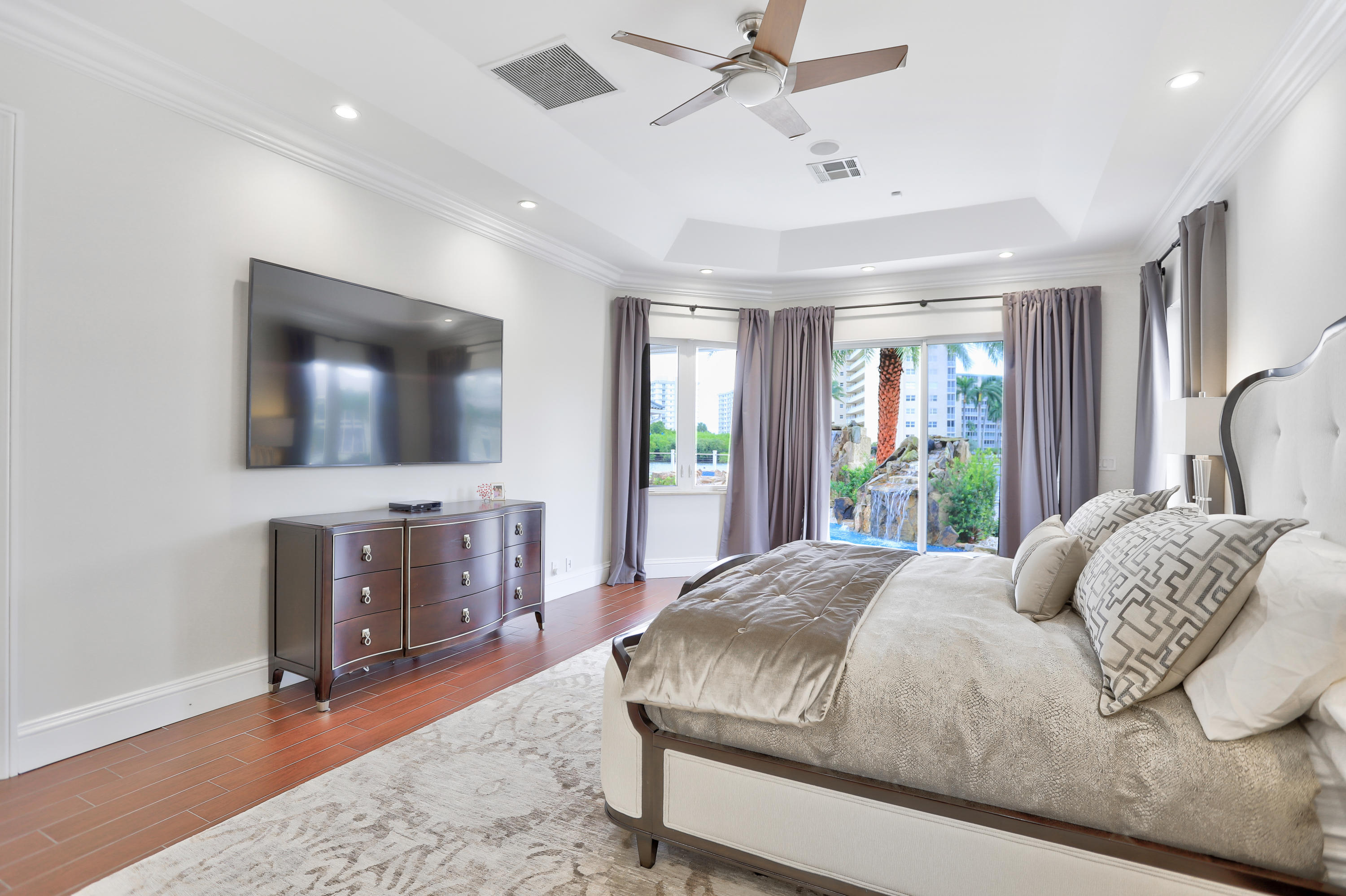 TROPIC ISLE 4TH SEC - Residential