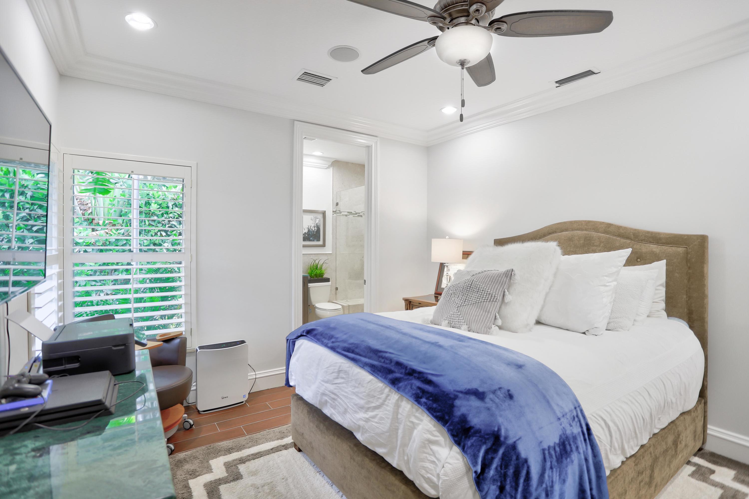 TROPIC ISLE 4TH SEC - Residential