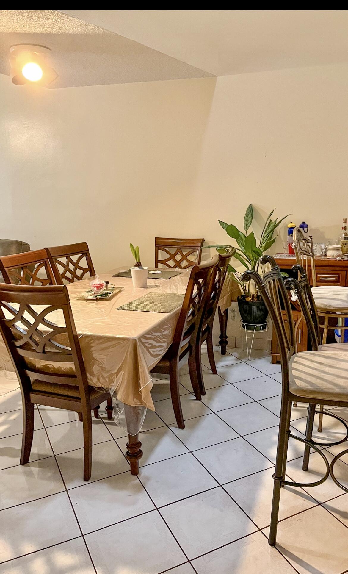 CROSS CREEK TOWNHOMES PLAT - Residential