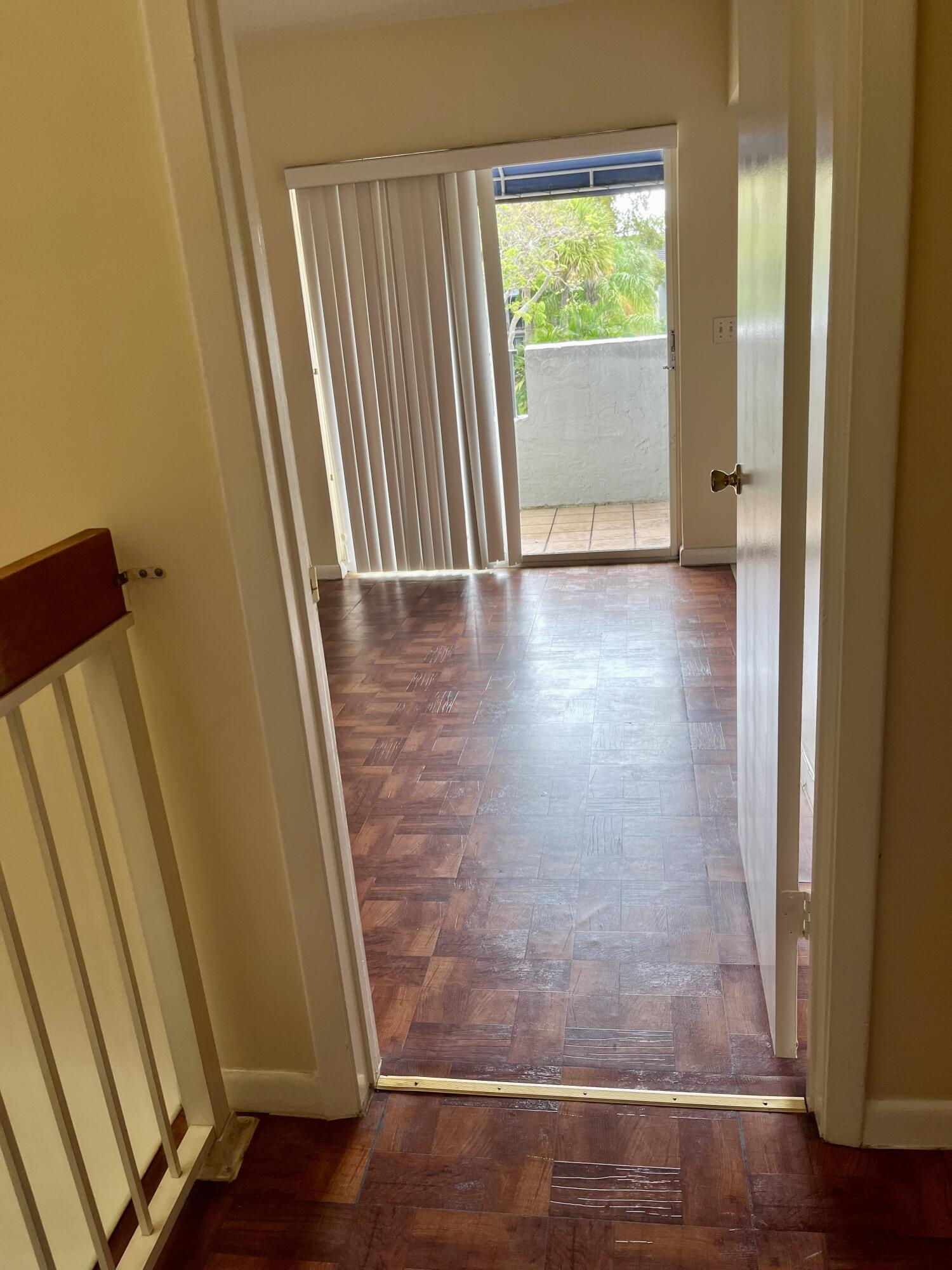 CROSS CREEK TOWNHOMES PLAT - Residential
