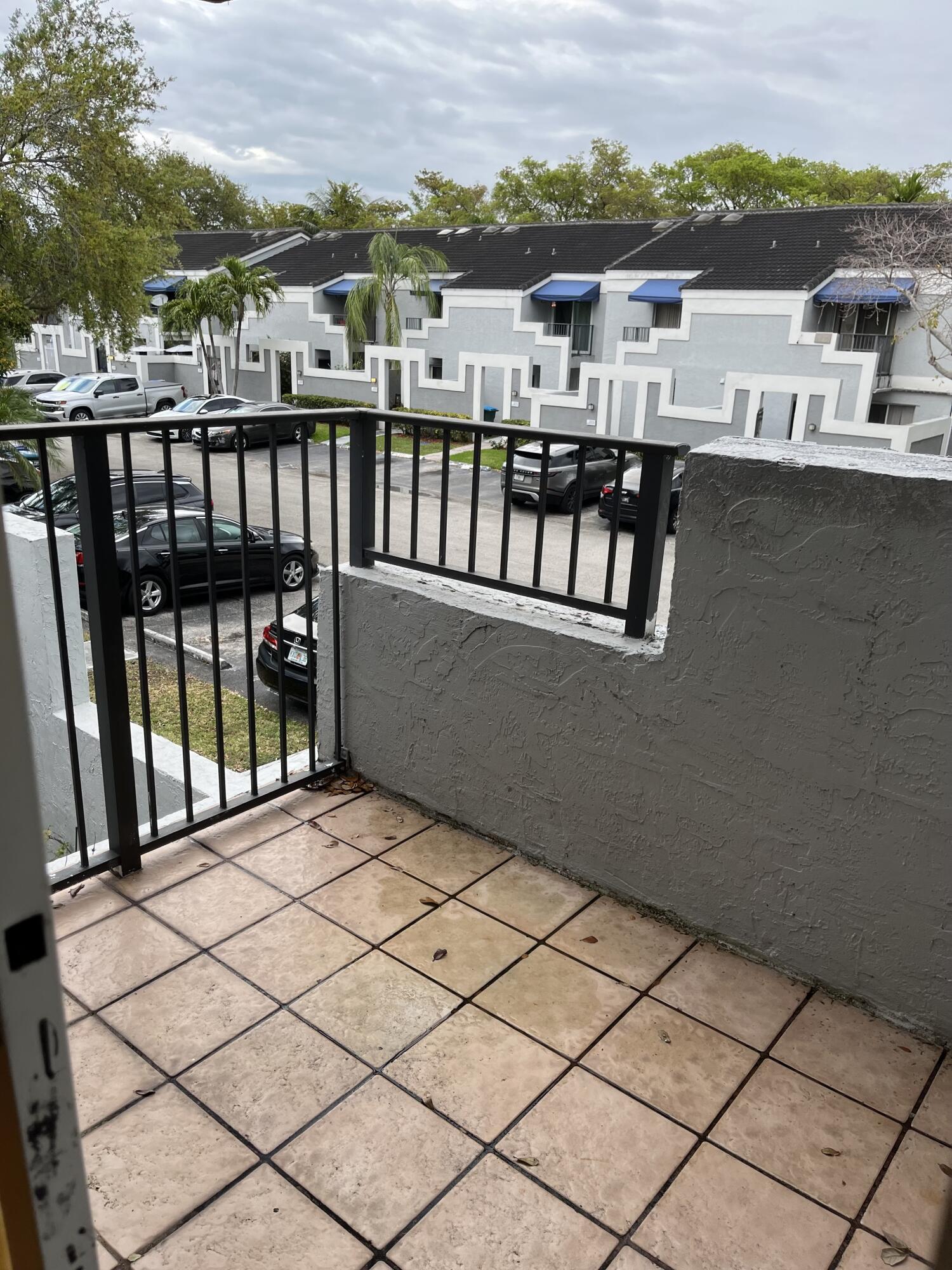 CROSS CREEK TOWNHOMES PLAT - Residential