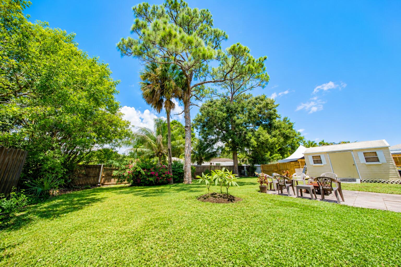 JUPITER GARDENS - Residential