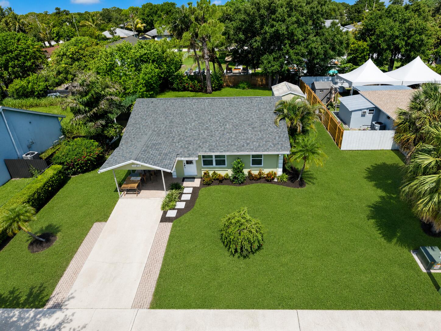 JUPITER GARDENS - Residential