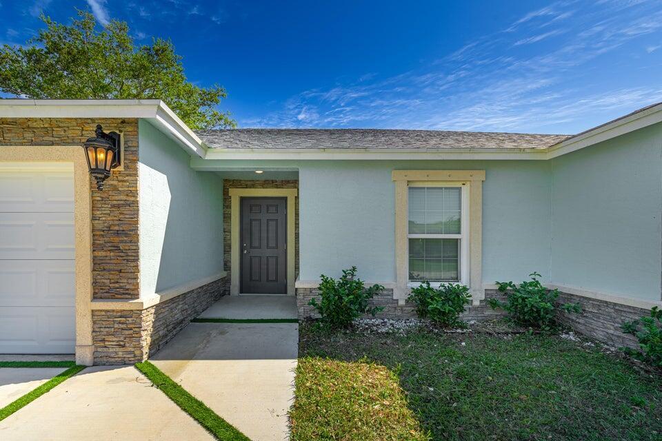PORT ST LUCIE SECTION 30 - Residential