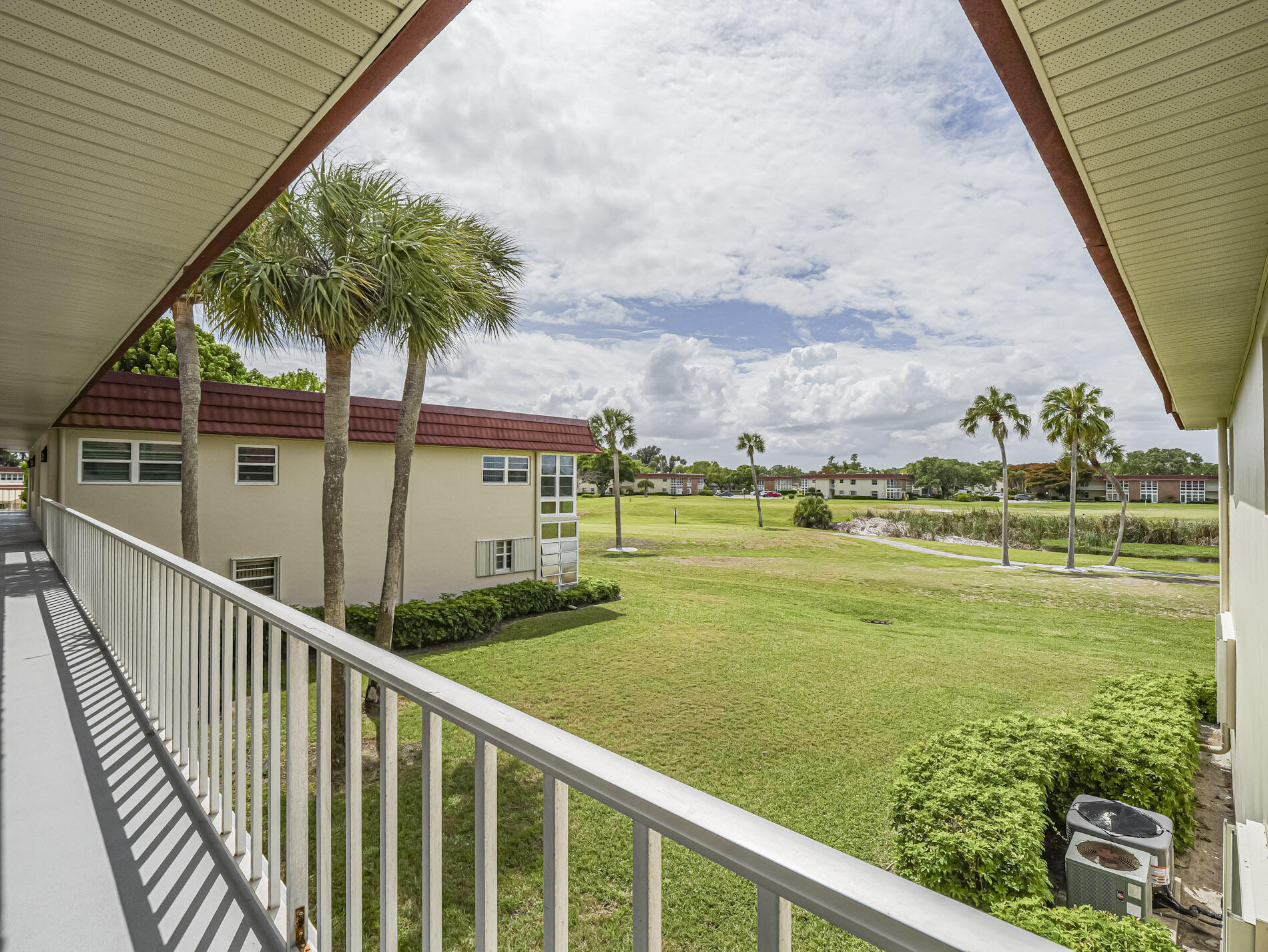 VISTA ROYALE PHASE IV BLDGS 83-111 - Residential