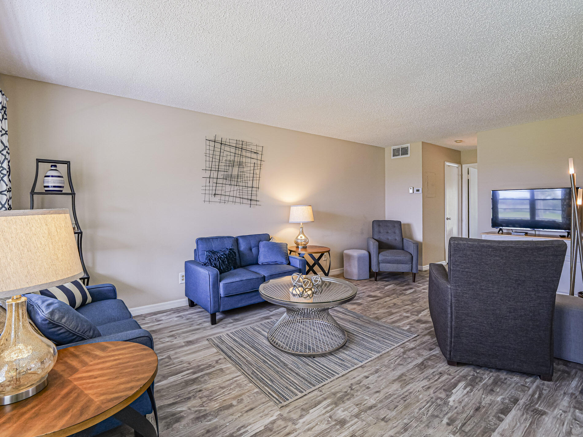 VISTA ROYALE PHASE IV BLDGS 83-111 - Residential