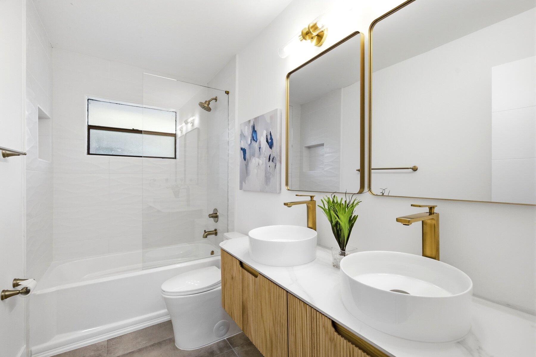 PINE RIDGE - Residential