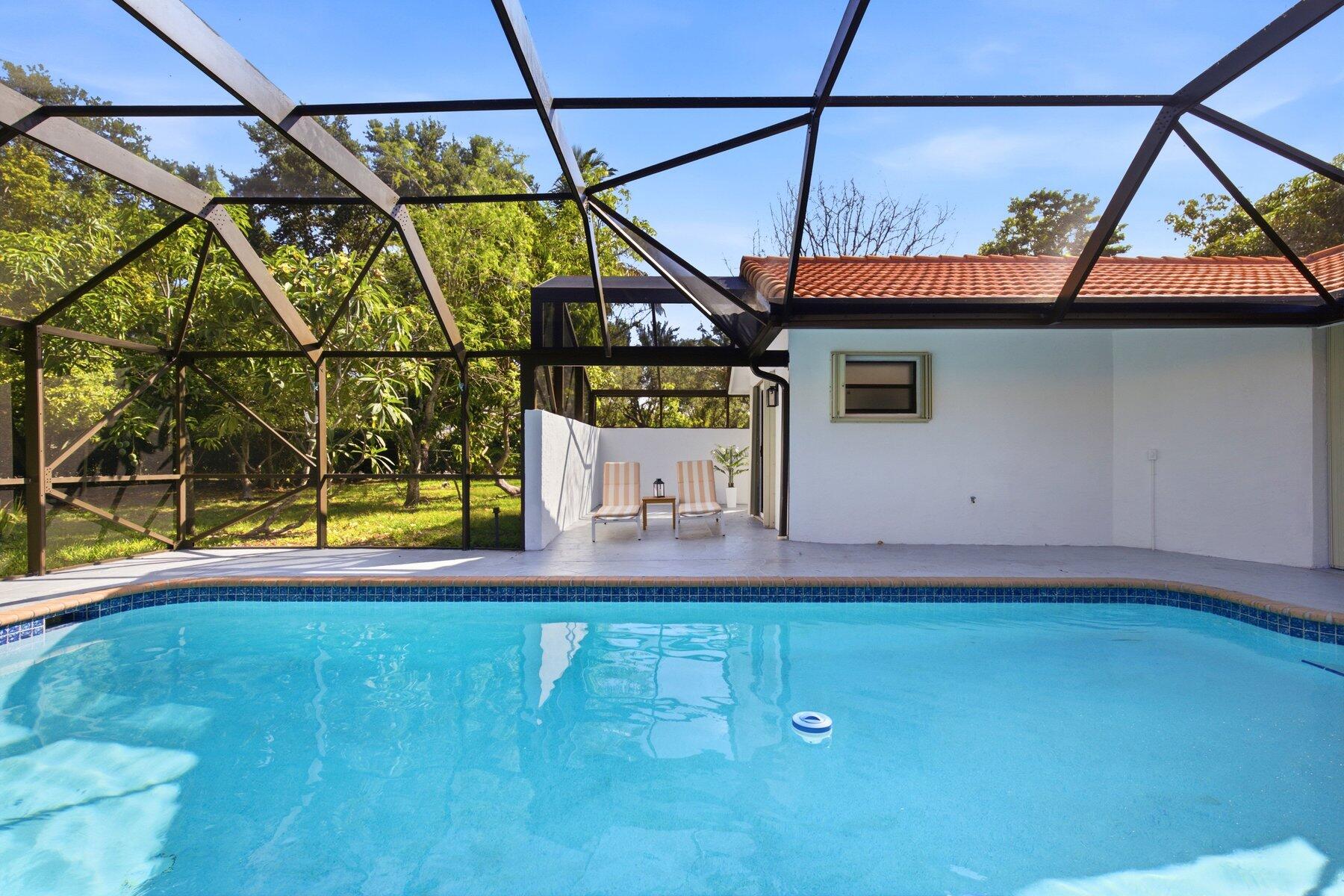 PINE RIDGE - Residential