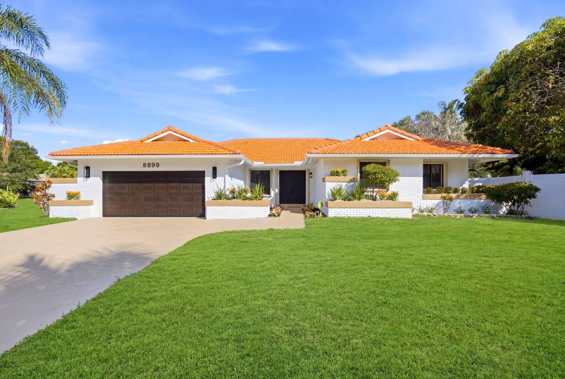 PINE RIDGE - Residential