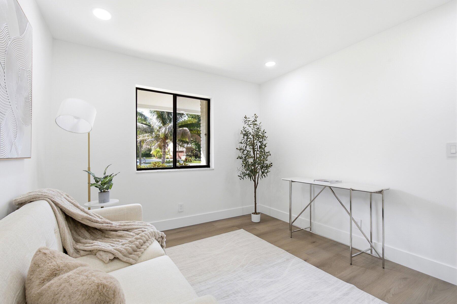 PINE RIDGE - Residential