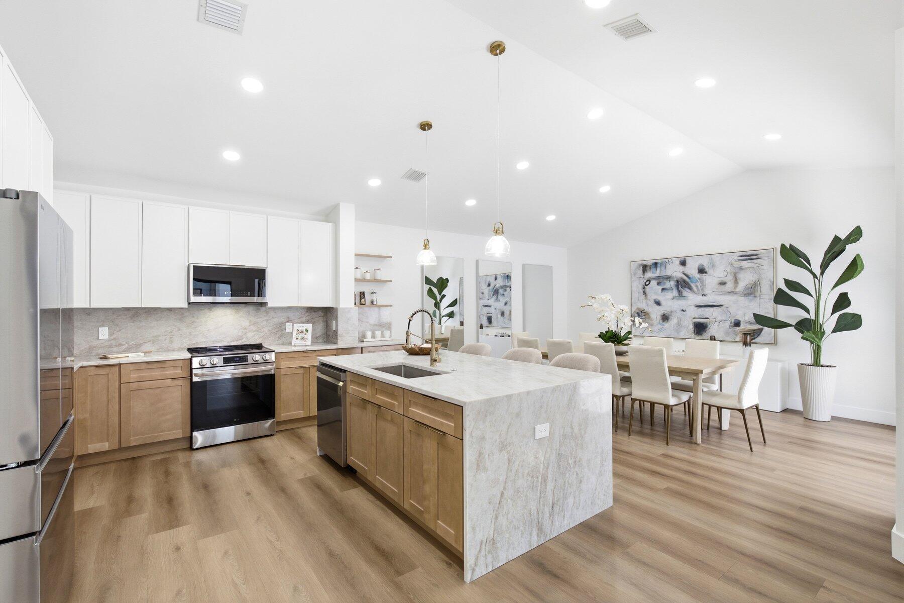 PINE RIDGE - Residential
