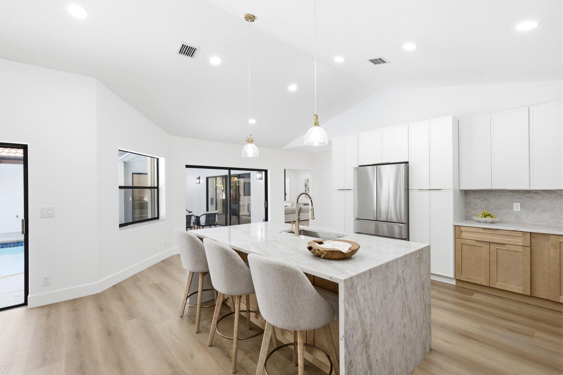 PINE RIDGE - Residential