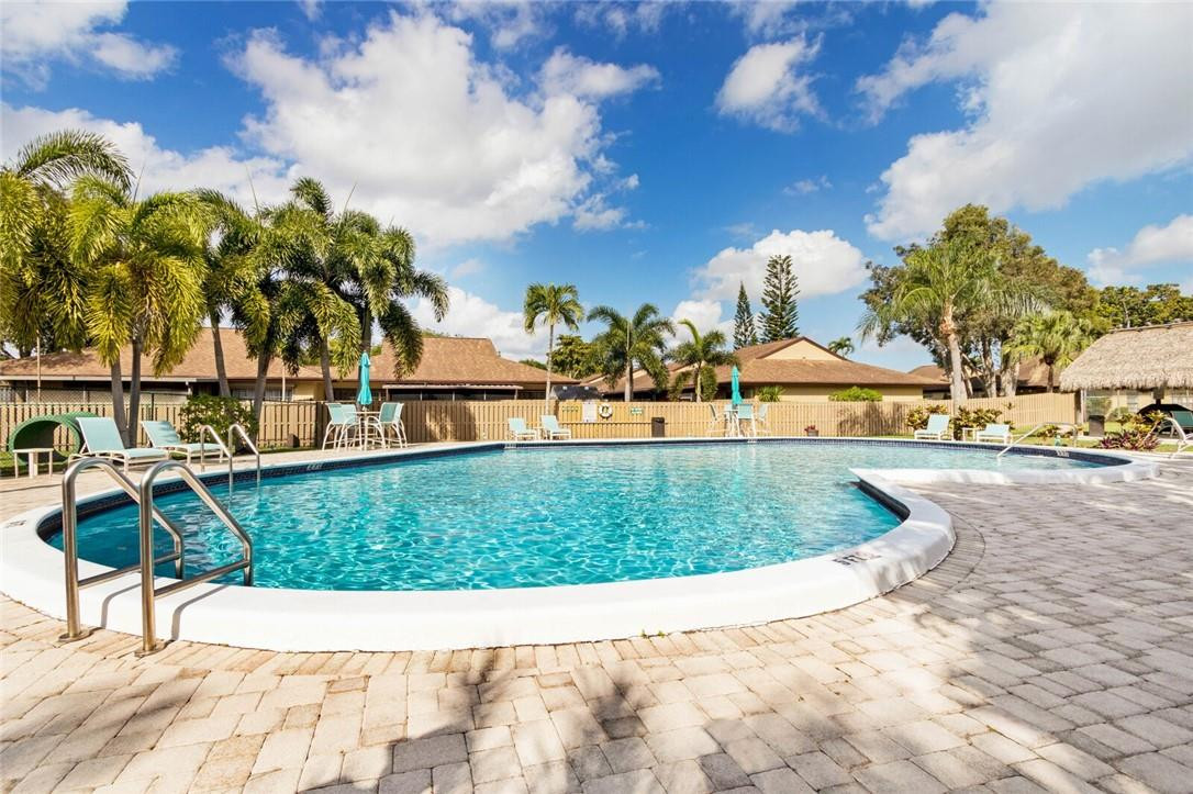 Nova Hills Villas - Residential