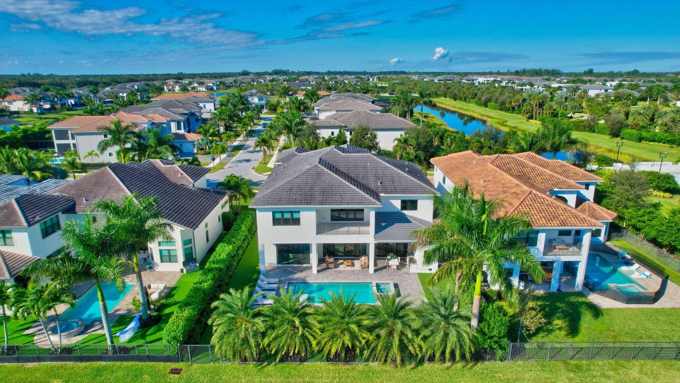 BOCA BRIDGES - Residential