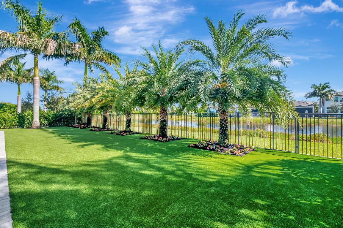 BOCA BRIDGES - Residential