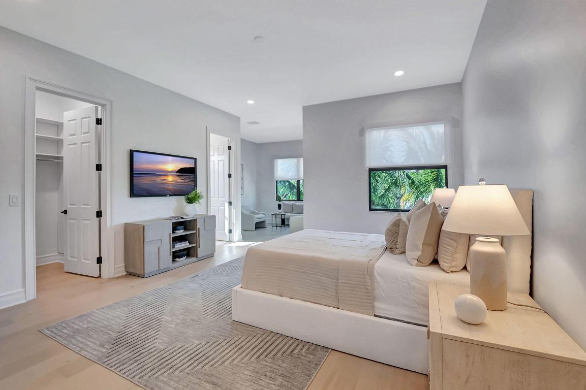 BOCA BRIDGES - Residential